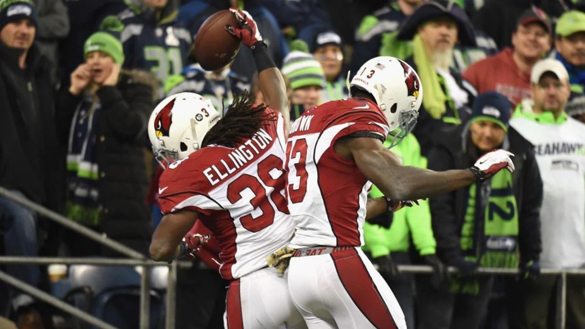 at CenturyLink Field on November 15, 2015 in Seattle, Washington.