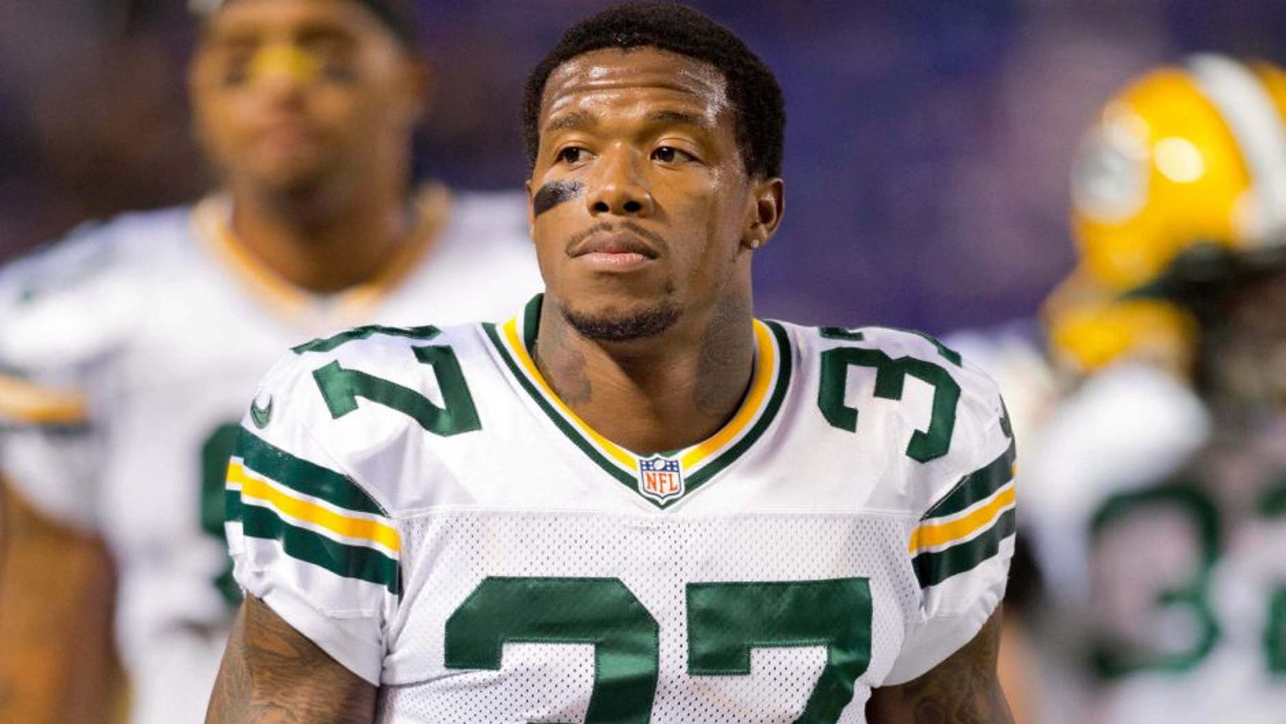 Oct 27, 2013; Minneapolis, MN, USA; Green Bay Packers cornerback Sam Shields (37) gets ready to play against the Minnesota Vikings at Mall of America Field at H.H.H. Metrodome. The Packers win 44-31. Mandatory Credit: Bruce Kluckhohn-USA TODAY Sports