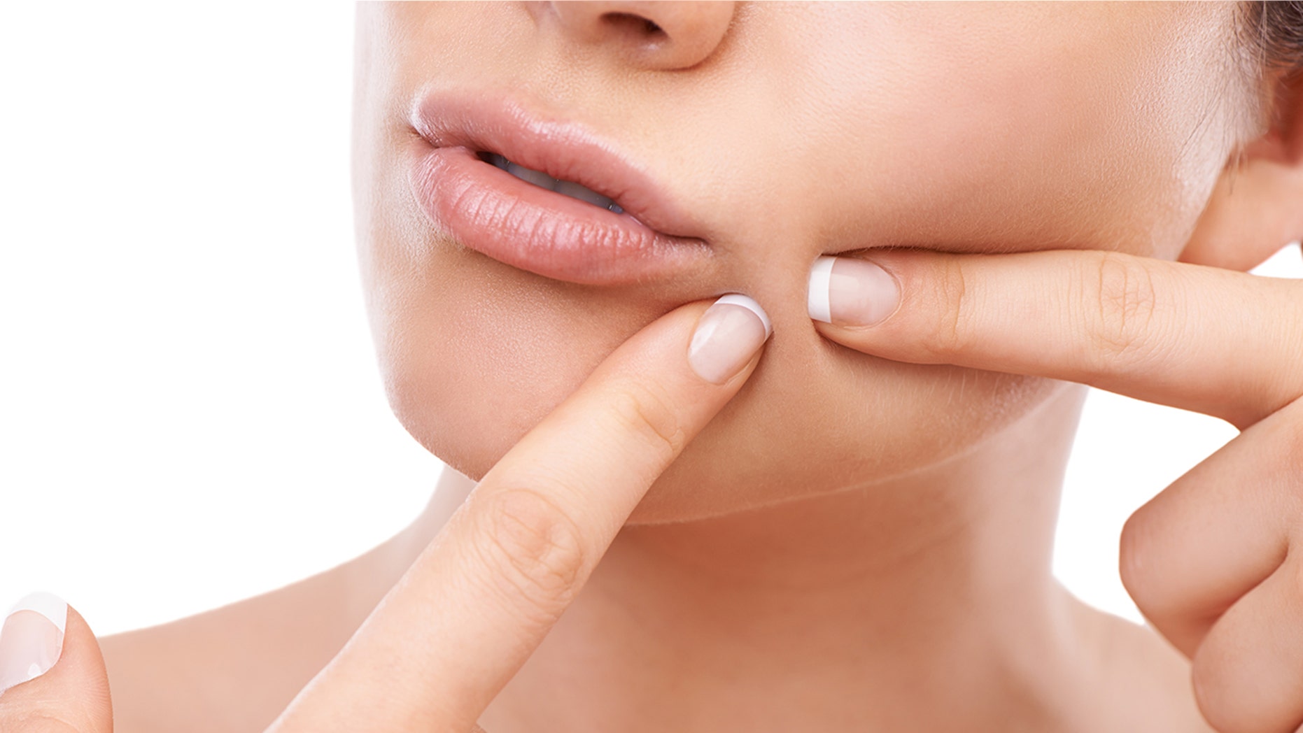 A woman's pimple turned out to be a dangerous staph infection caused by a dirty eyebrow brush