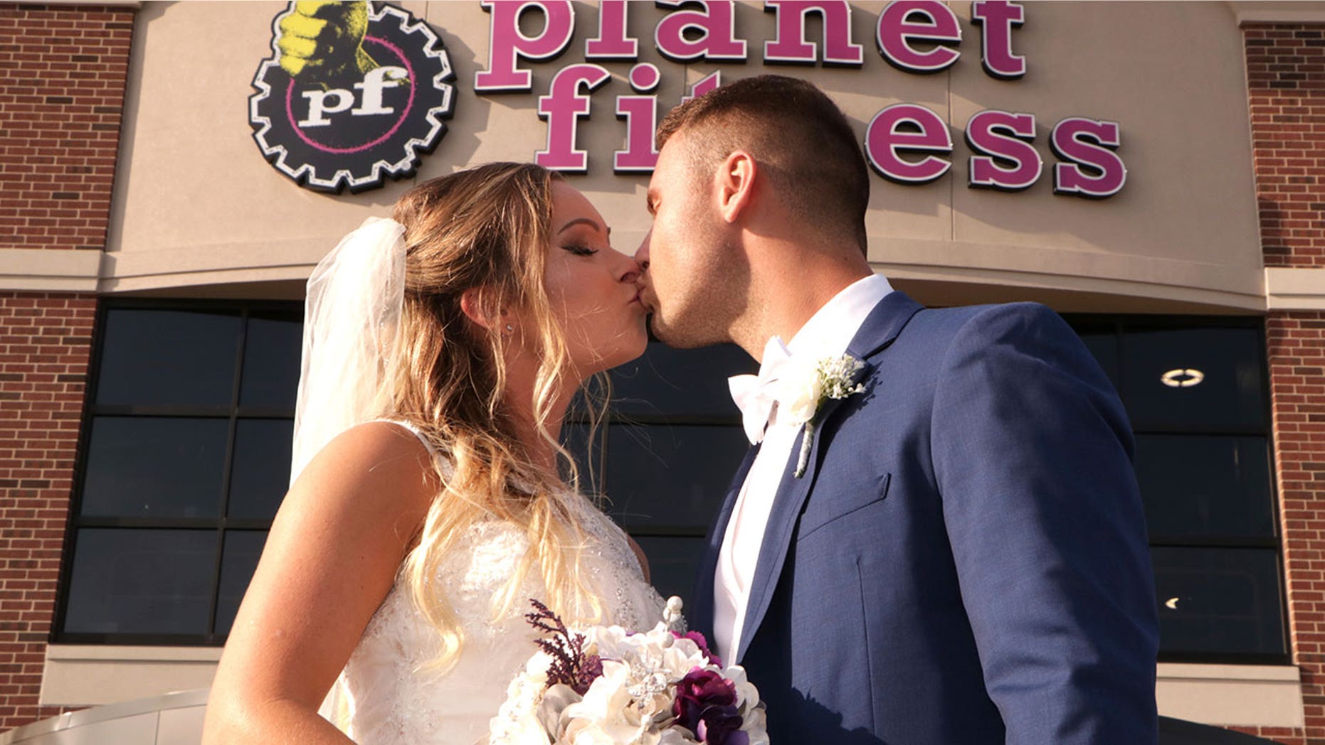 Stephanie Hughes and Joe Keith decided to get married at the Planet Fitness where they fell in love.