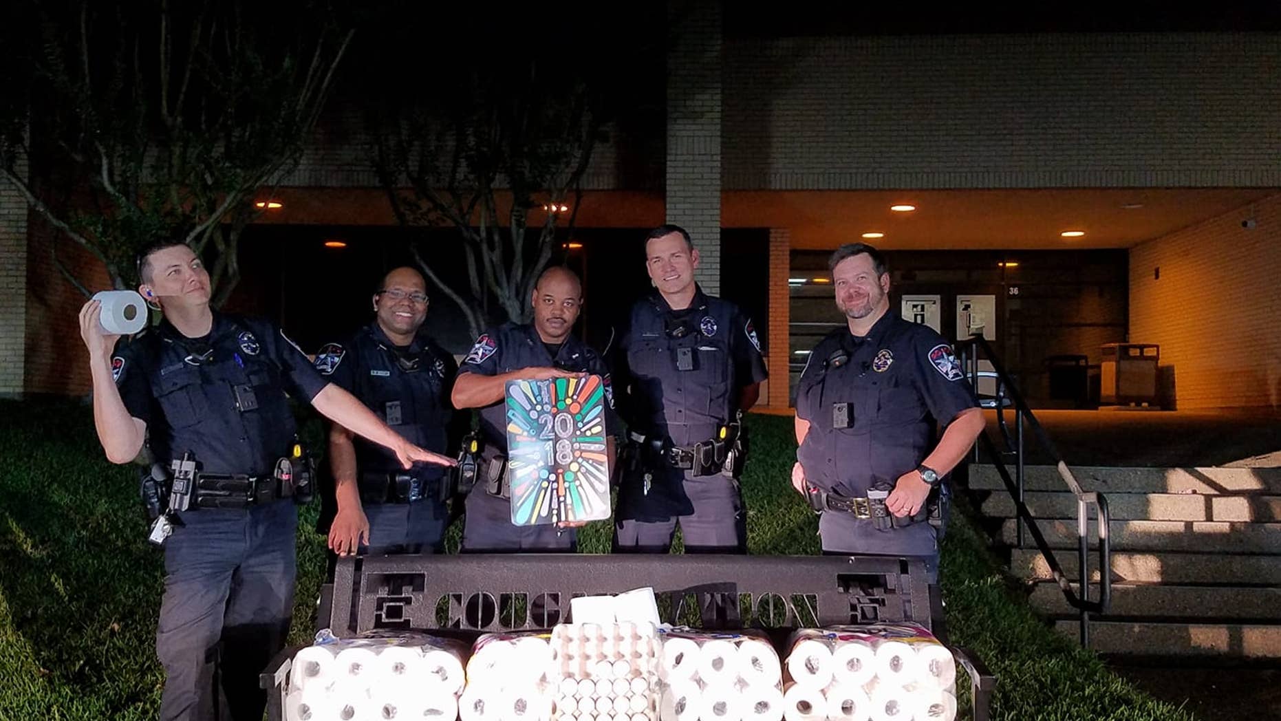 Police in The Colony, Texas, have offered their thanks to three students over a botched prank.