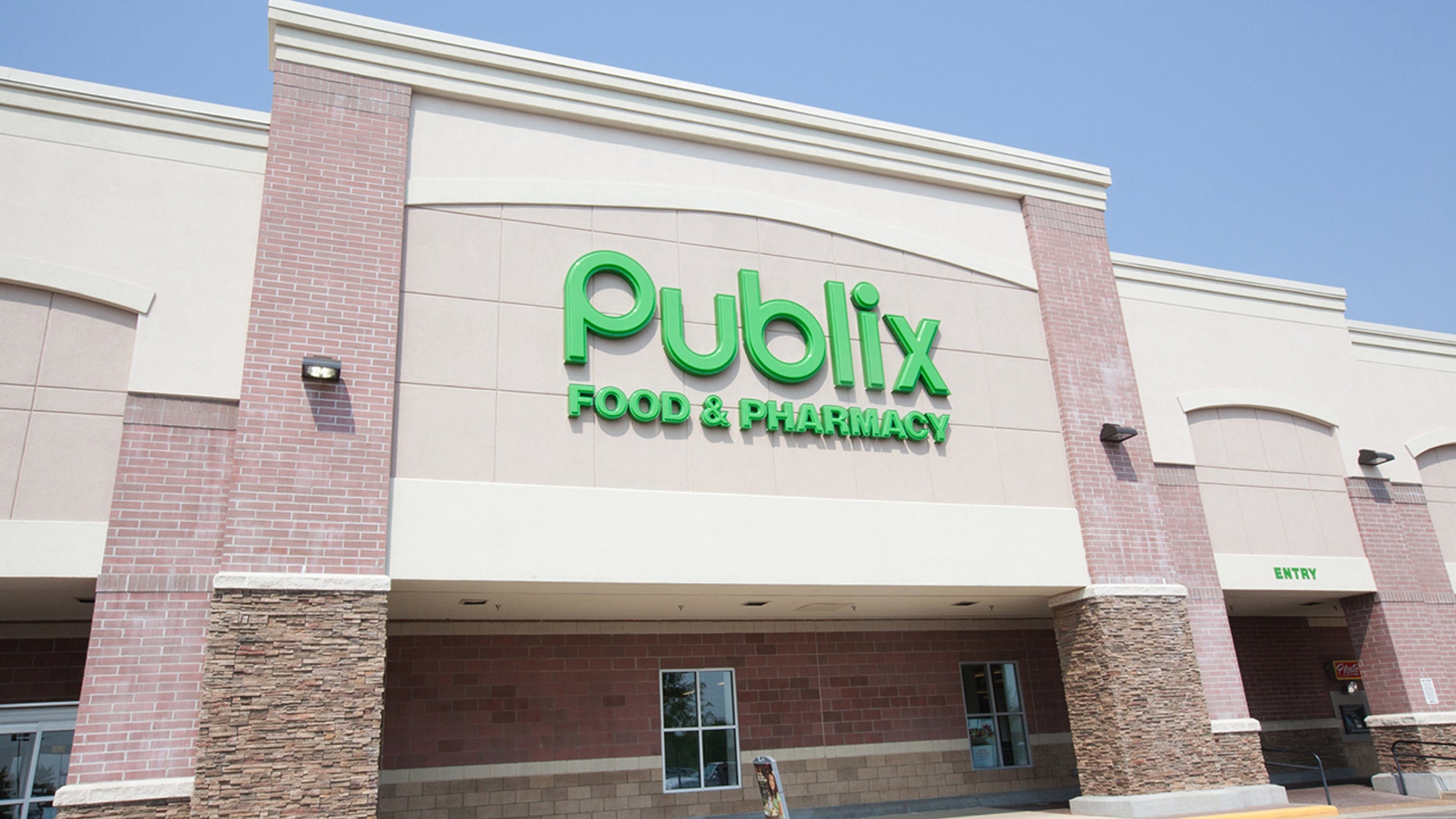 publix supermarket selling hurricane