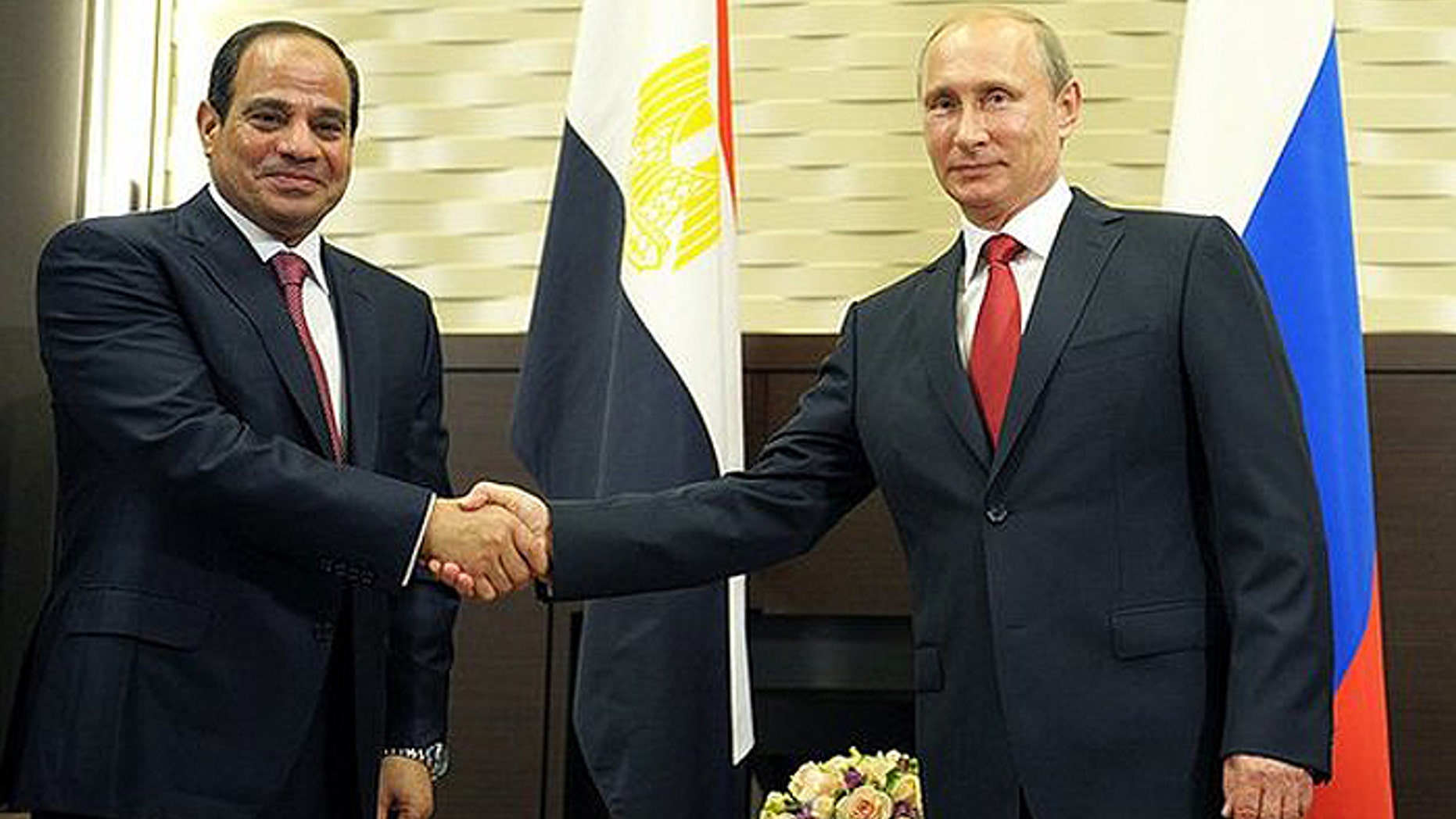 Russian President Vladimir Putin also met with Egyptian President Abdel-Fattah al-Sisi in Sochi lat August. (Kremlin)