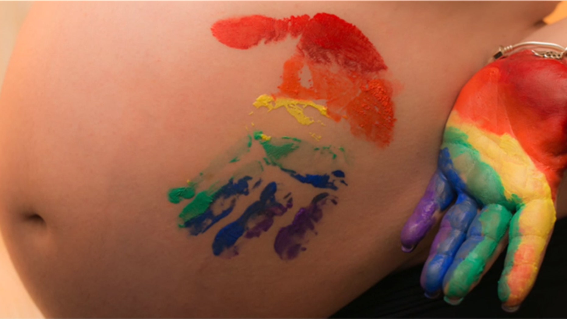 My patient, Stacey Matarazzo Dinburg, had a "rainbow baby" photoshoot to celebrate her second pregnancy following the stillbirth of her first child.
