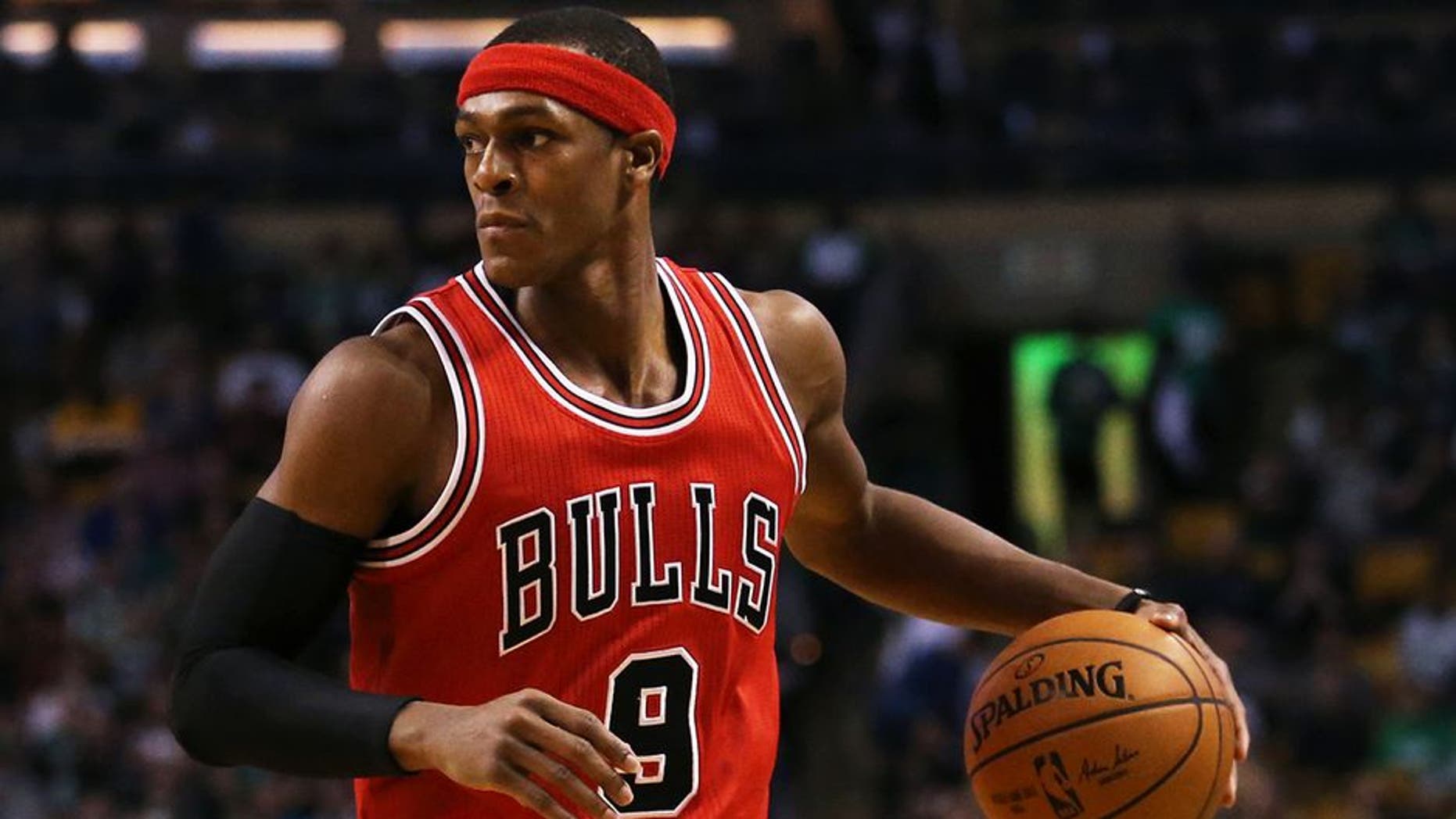 BOSTON, MA - NOVEMBER 2: Rajon Rondo #9 of the Chicago Bulls dribbles against the Boston Celtics at TD Garden on November 2, 2016 in Boston, Massachusetts. (Photo by Maddie Meyer/Getty Images)