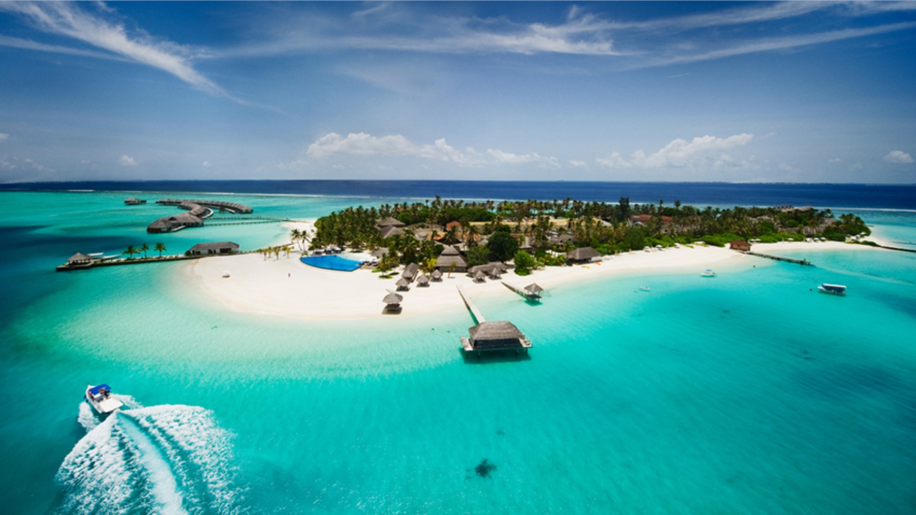 The Maldives are a jewel in the Indian Ocean but the threat of extreme Islamic terrorism may change tourists' plans.