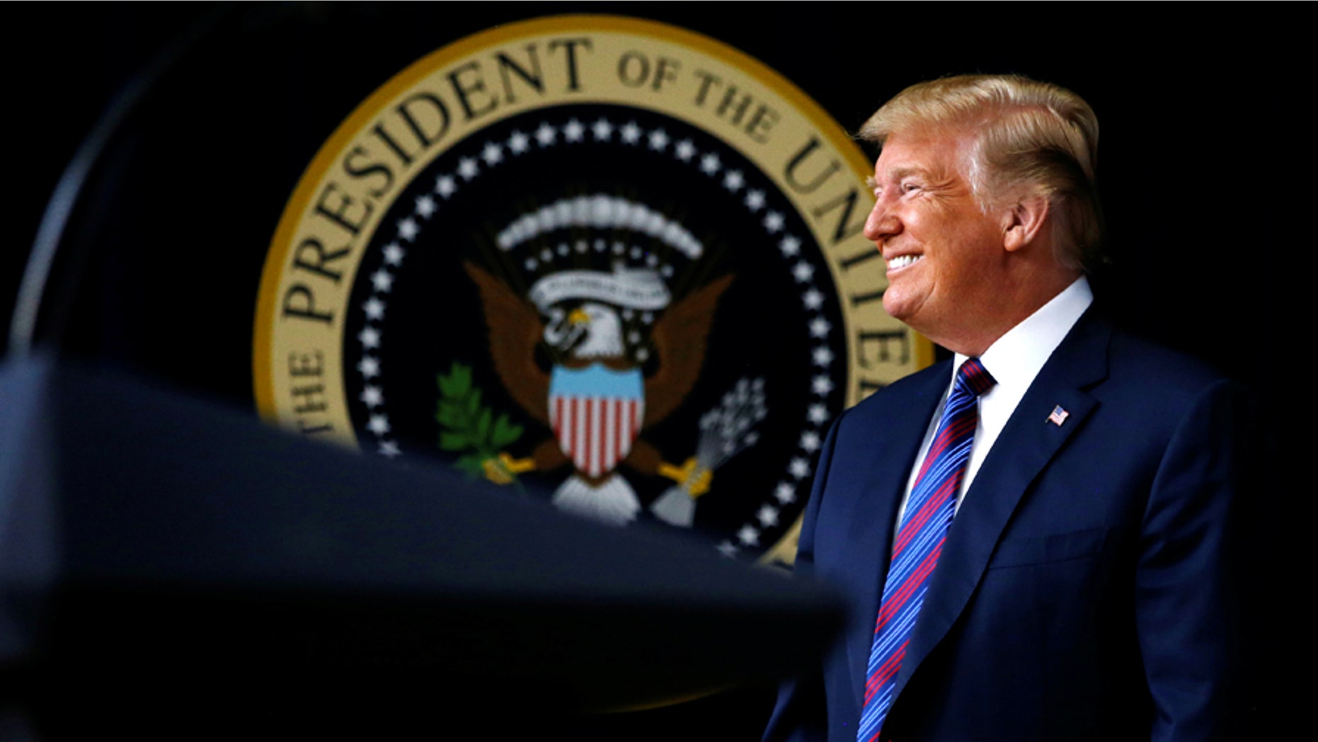 U.S. President Donald Trump arrives prior to signing the "Right to Try Act," which gives terminally ill patients the right to use experimental medications not yet been approved by the Food and Drug Administration (FDA), at the White House in Washington, U.S., May 30, 2018. REUTERS/Leah Millis - RC1B4F473AB0