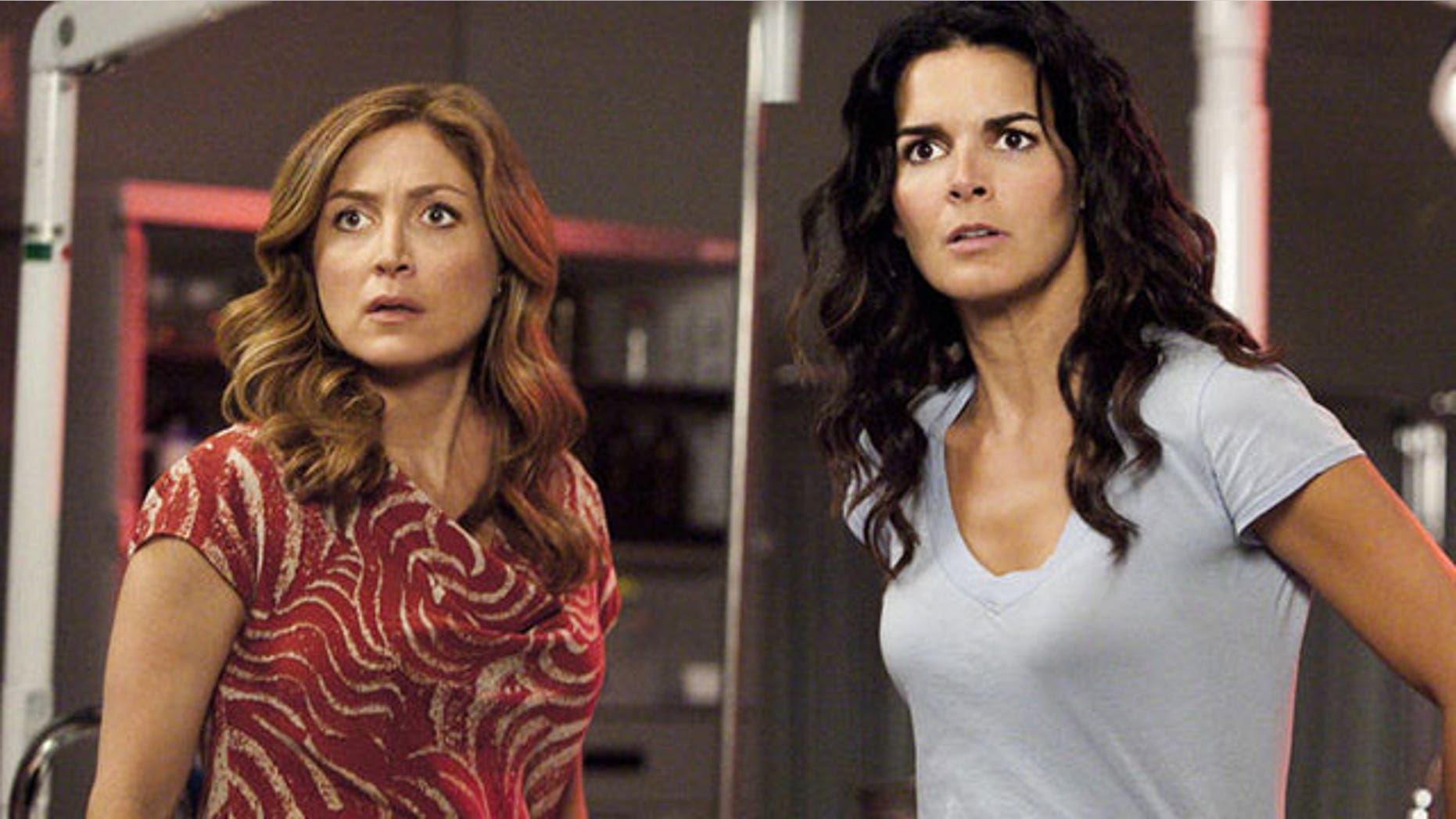 Sasha Alexander and Angie Harmon star in 'Rizzoli & Isles.'