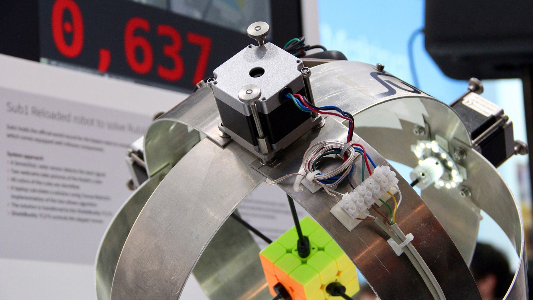 The Sub 1 Reloaded robot (Infineon Technologies).
