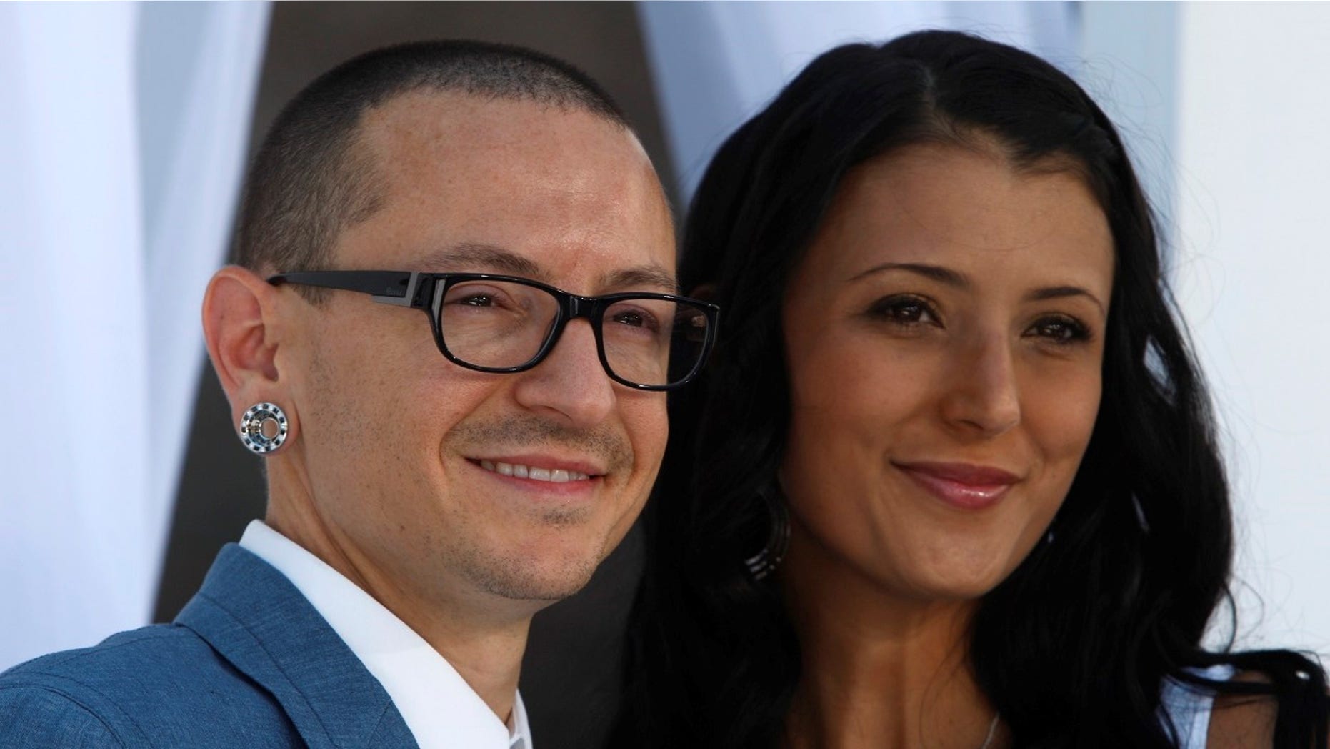 Chester Bennington left his entire estate to his wife Talinda and his six children, a report said.