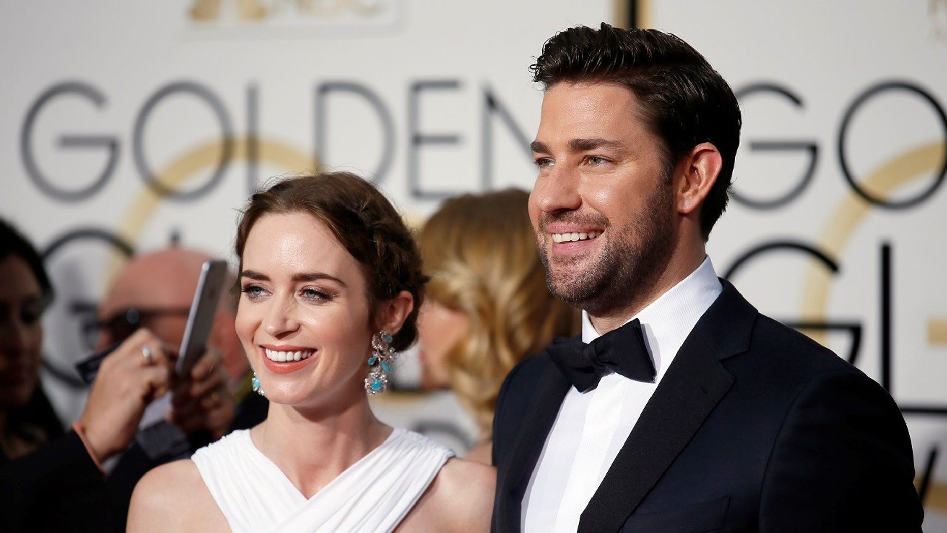 John Krasinski Wept When He Heard Wife Emily Blunt Sing Fox News