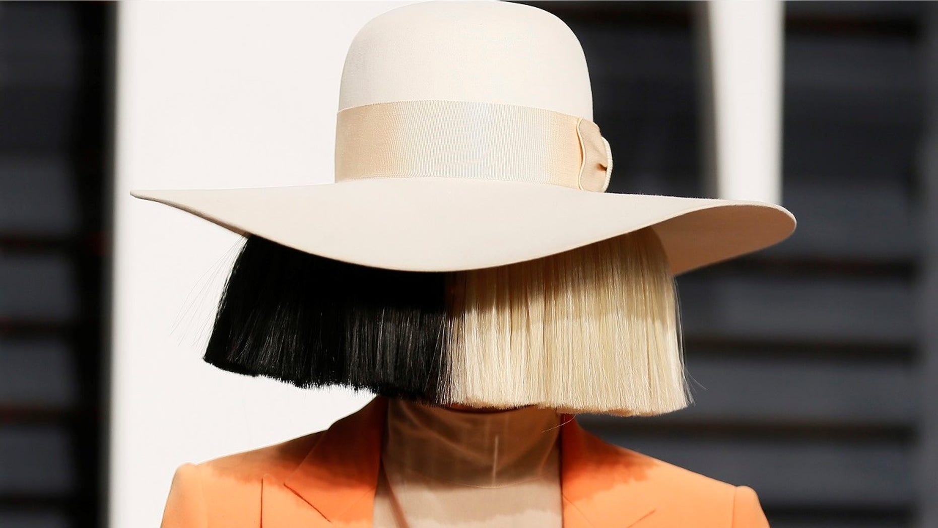 Sia posted a image of herself naked on social media after she discovered someone was allegedly trying to sell the image.