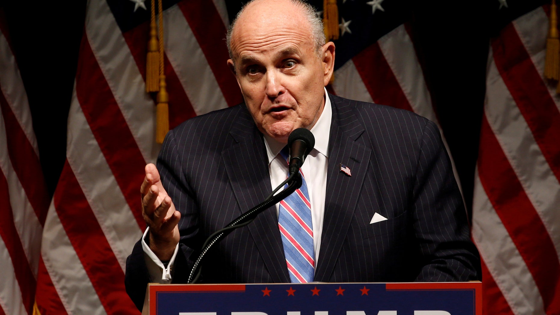File photo: Former New York Mayor Rudy Giuliani delivers remarks before Donald Trump rallies with supporters in Council Bluffs, Iowa, U.S. September 28, 2016. (REUTERS/Jonathan Ernst/File Photo)