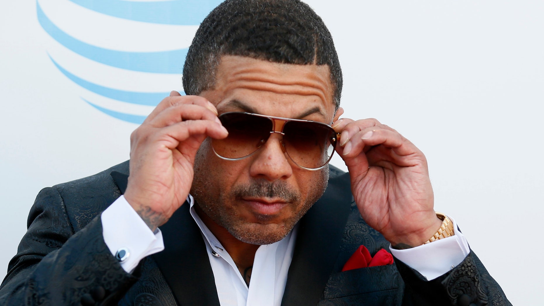 Record producer Benzino arrives at the 47th NAACP Image Awards in Pasadena, California February 5, 2016. REUTERS/Danny Moloshok - RTX25O9E