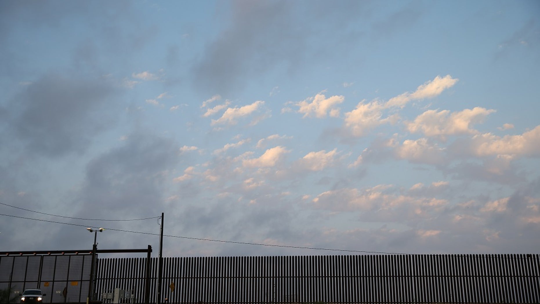 A U.S. Border Patrol agent guarding a section of the Mexico-U.S. border in Texas, April 13, 2018.