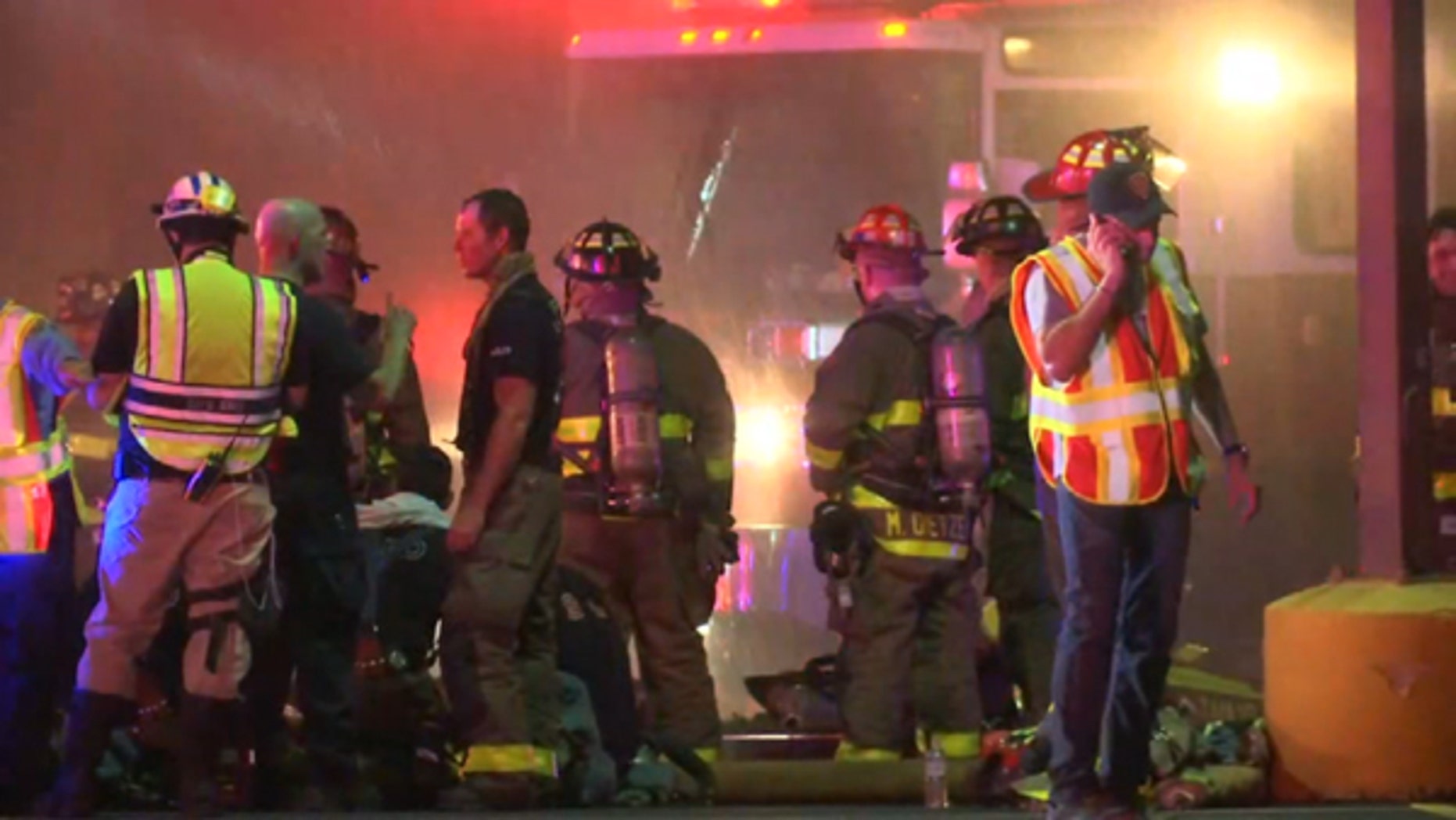 Fire in San Antonio shopping center leaves 1 firefighter dead, 2 hurt