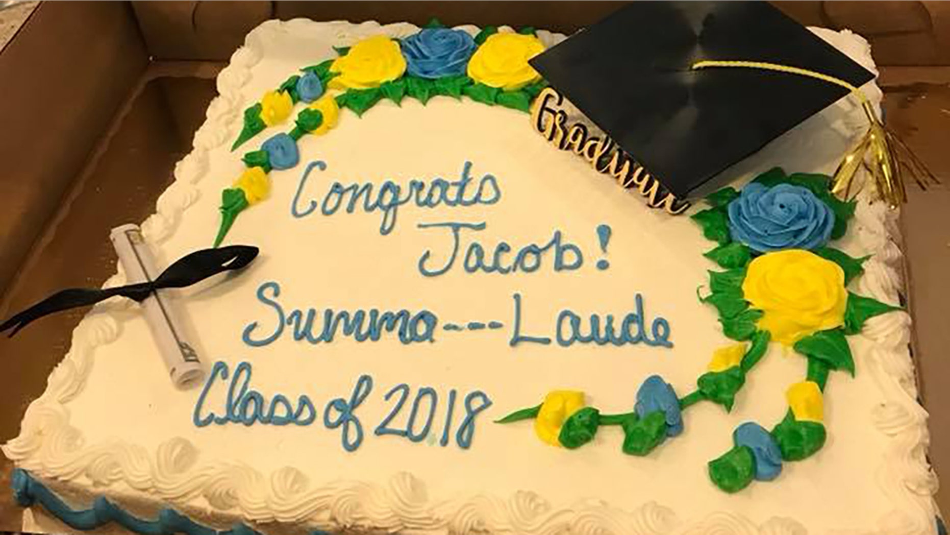 The cake that was meant for a Summa Cum Laude graduate was censored.