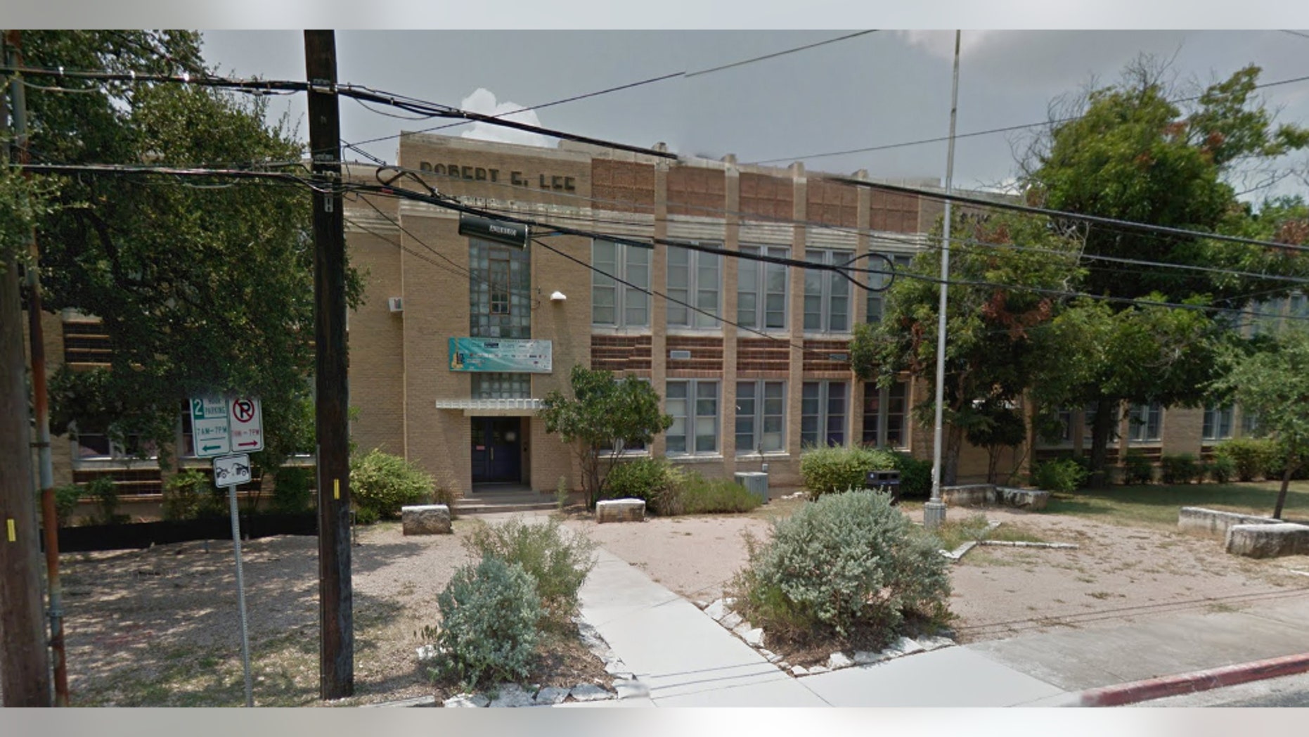 Robert E. Lee Elementary School in Austin.