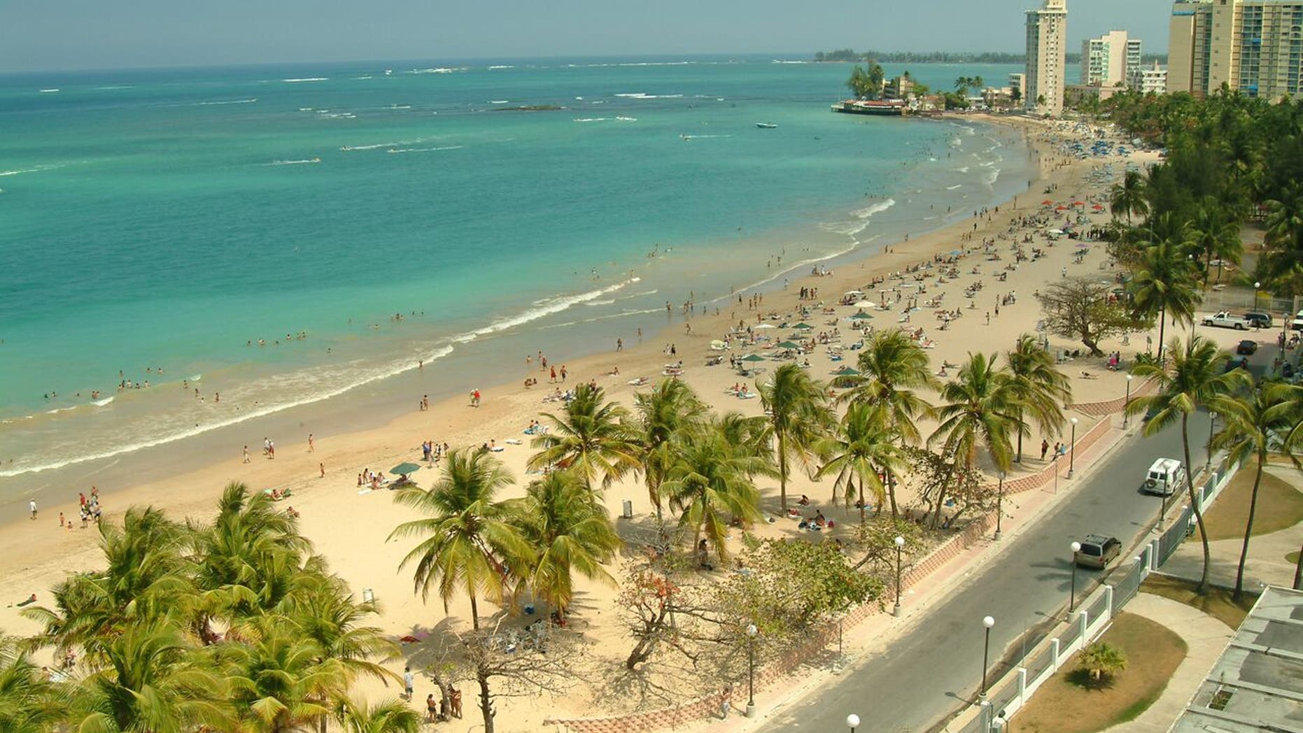 Playa Isla Verde is Puerto Rican paradise close to the runway.