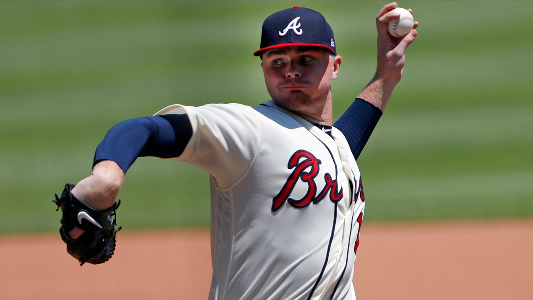 Atlanta Braves pitcher Sean Newcomb apologizes for offensive tweets ...