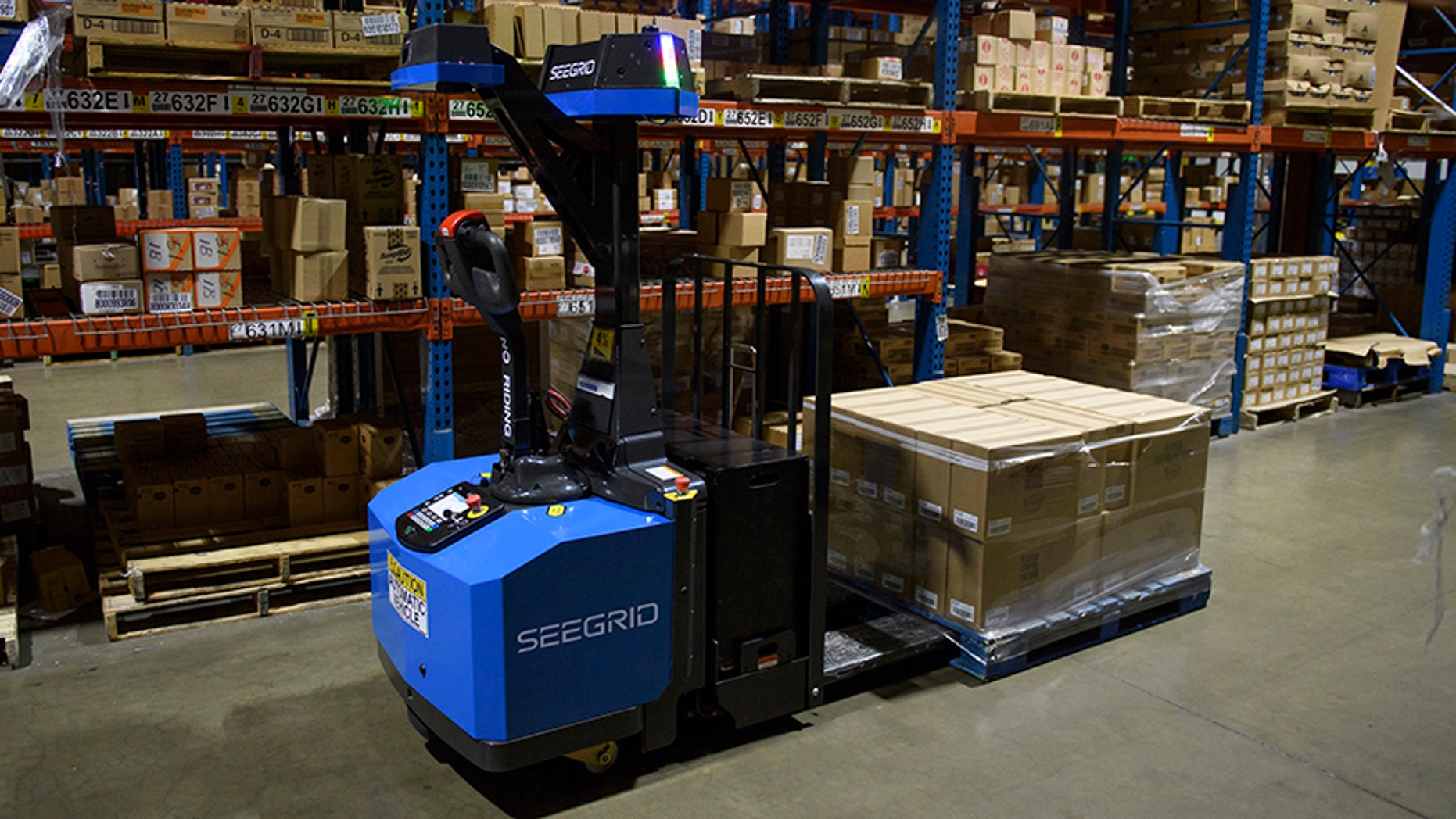 Self Driving Forklift Takes The Human Factor Out Of Warehouse Work Fox News