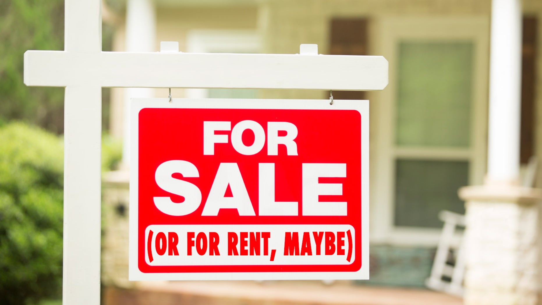 House for Sale (or rent) sign