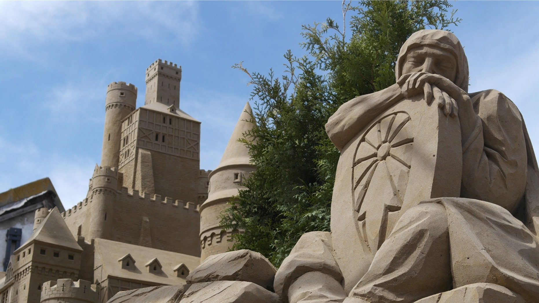 World S First Sandcastle Hotels Now Open In The Netherlands Fox News One Hotel Is Decorated Like A True Meval Castle
