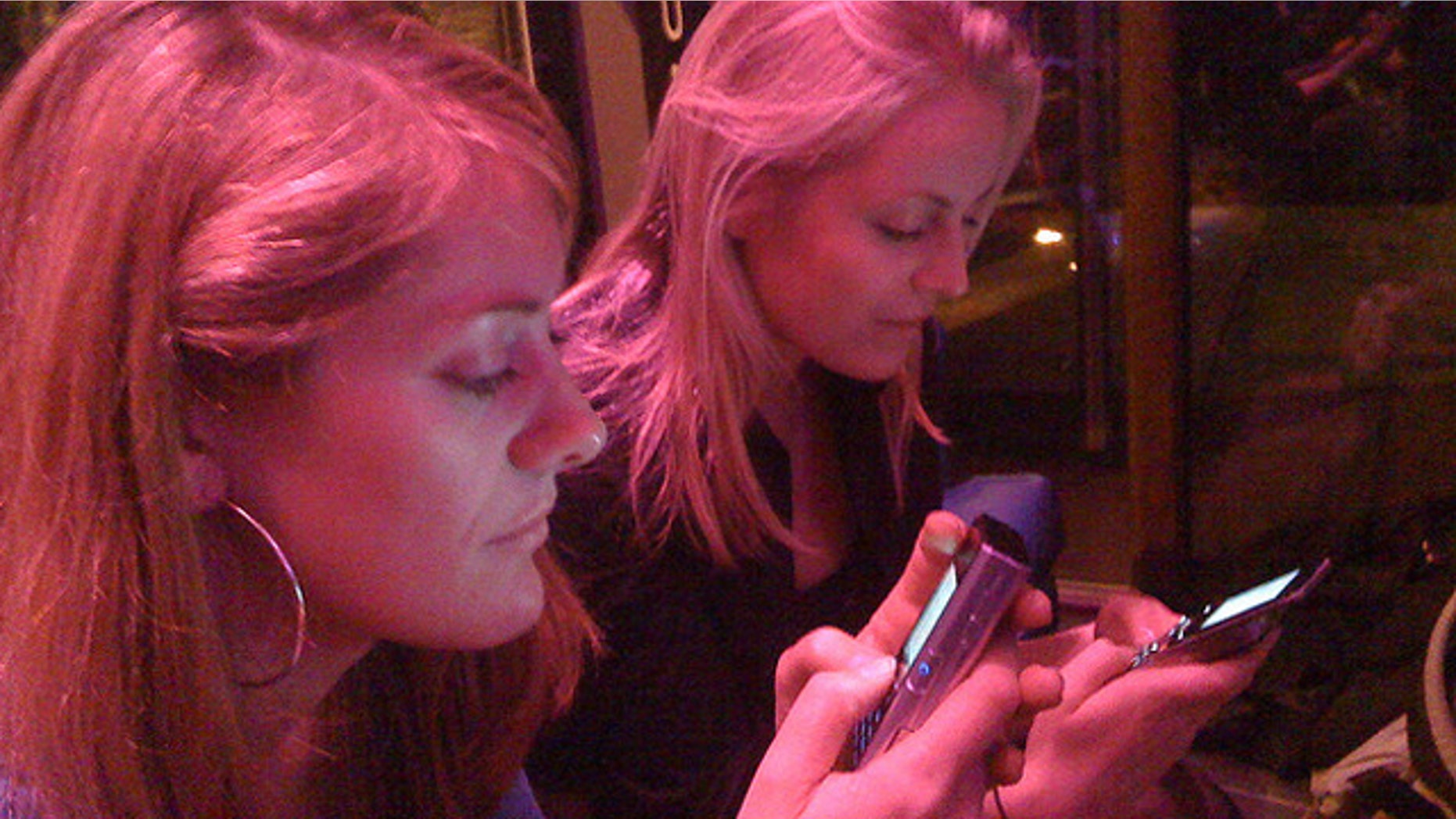 Apple patents technology that could put a stop to "sexting."