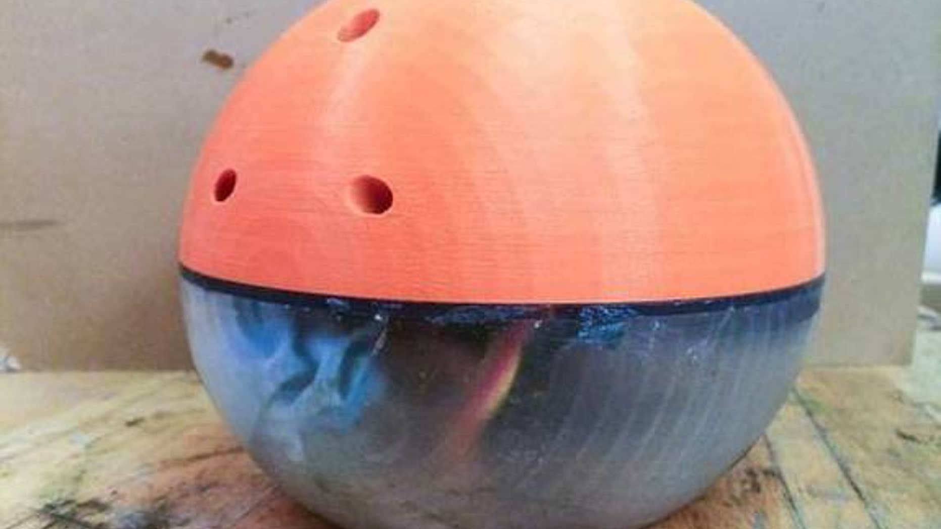 The oval-shaped submersible robot is half waterpoof to keep electronic components safe from damage.