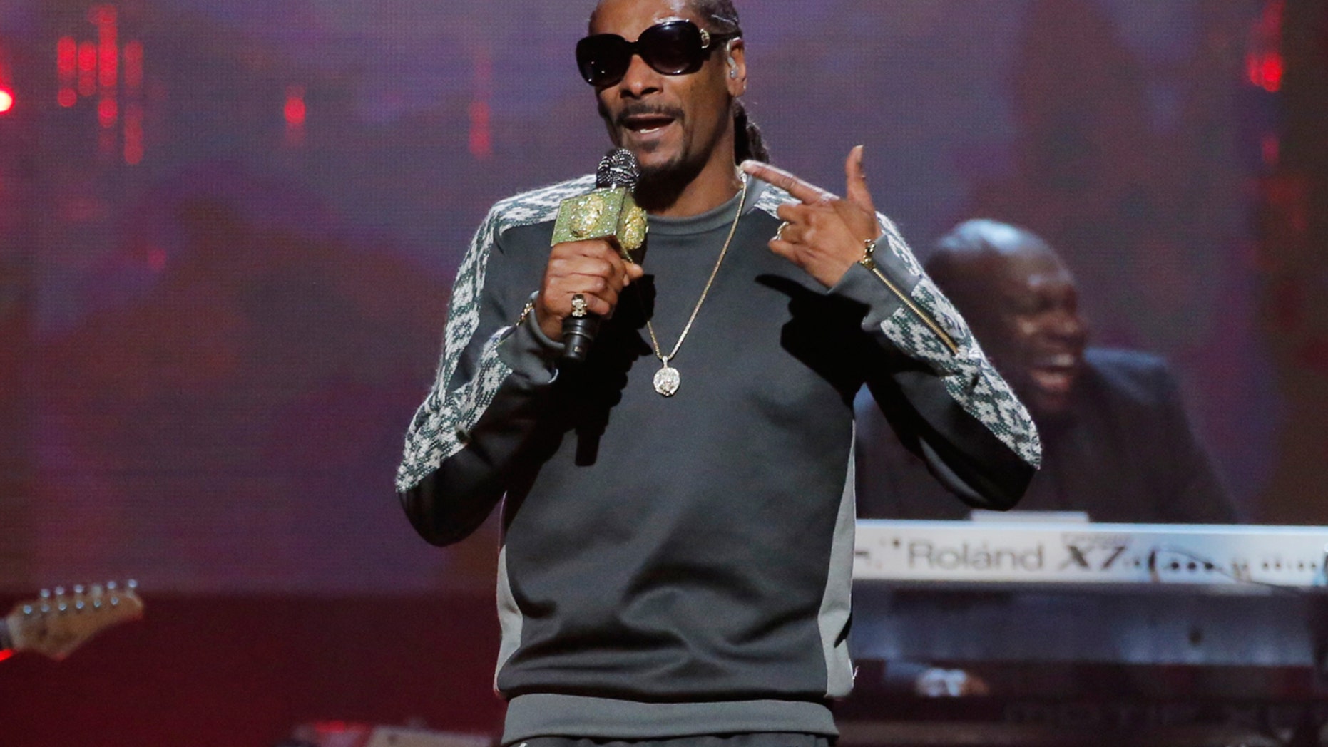 Snoop Dogg performs at the 32nd Annual Rock & Roll Hall of Fame Induction Ceremony in New York City, on July 4 2017.