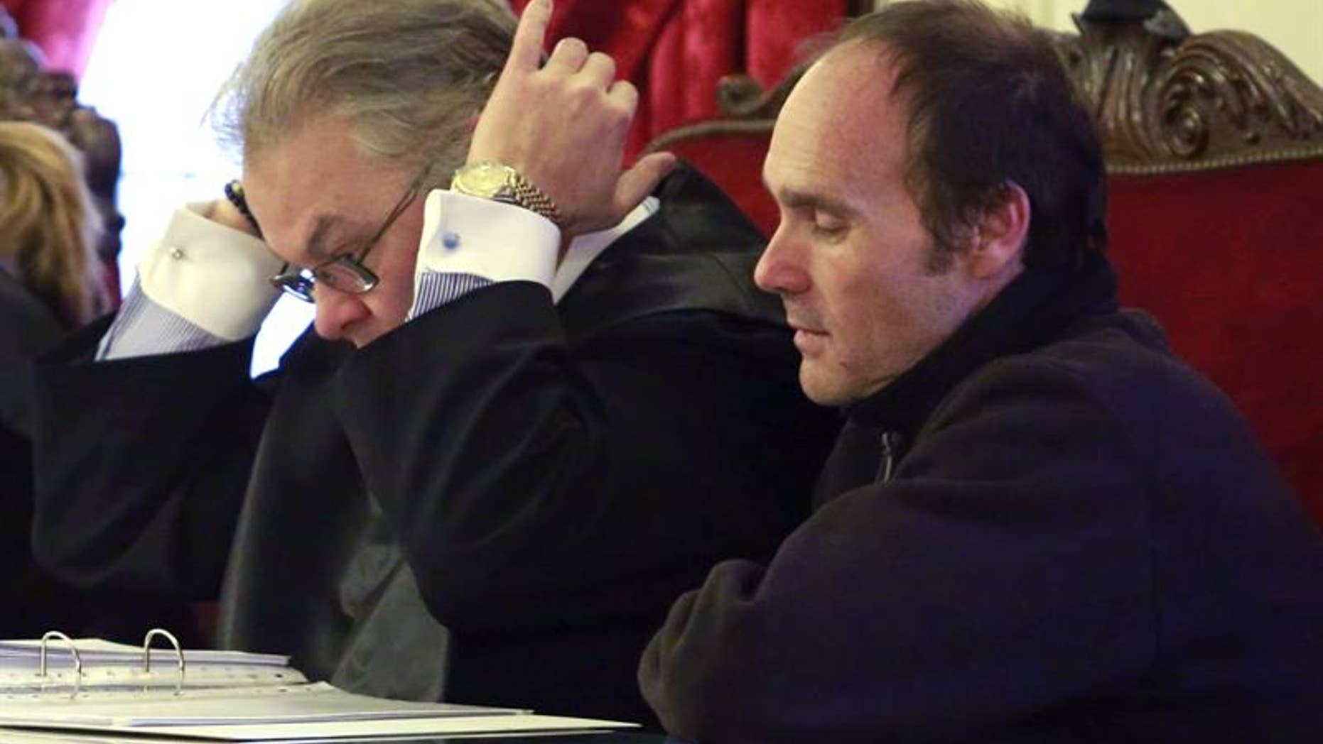 Miguel Ángel Muñoz Blas (R) during a hearing at a regional court in León, Spain, on Mar. 15, 2017.