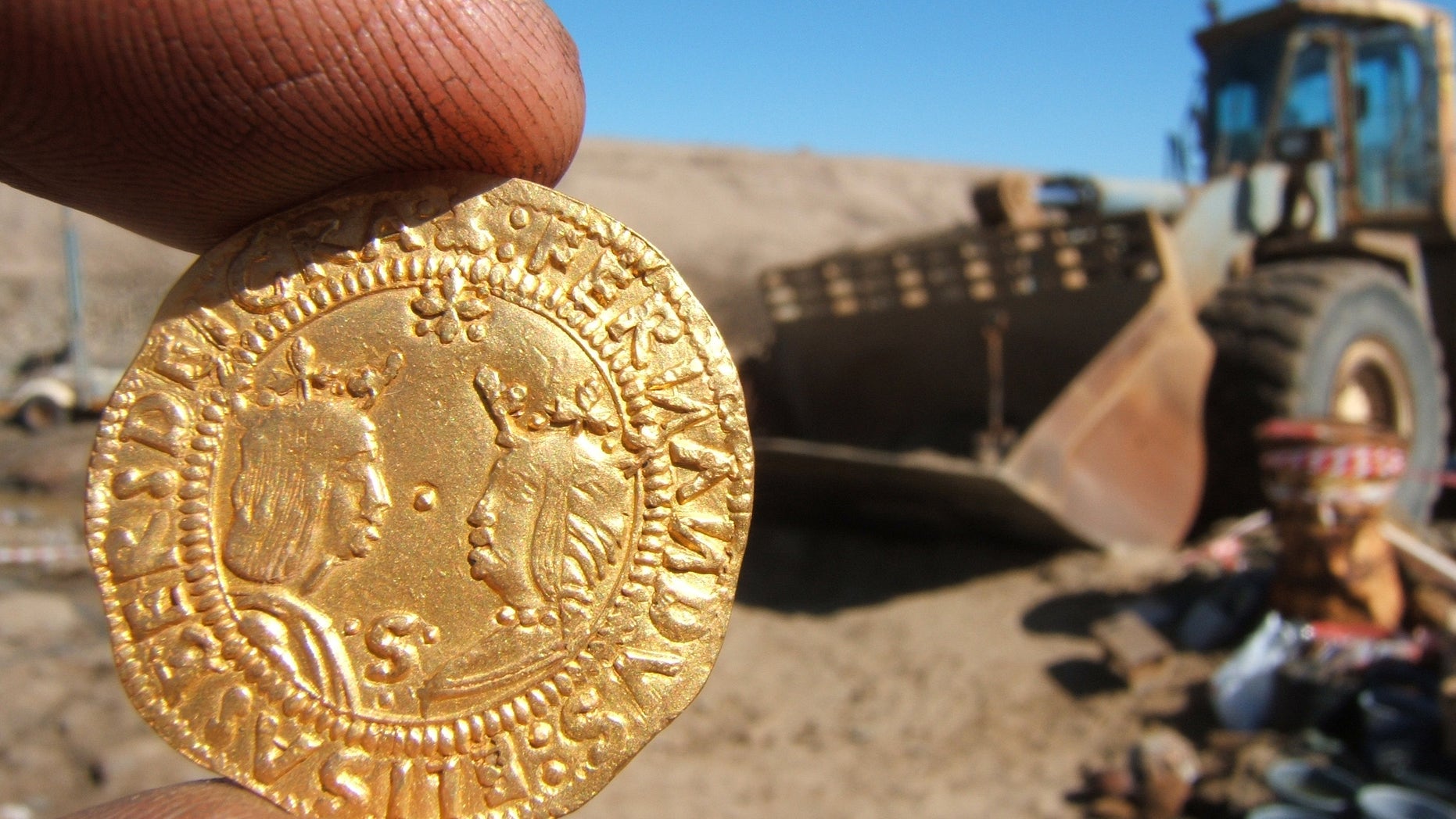 One of the gold coins discovered in the Namibian shipwreck (Dieter Noli)