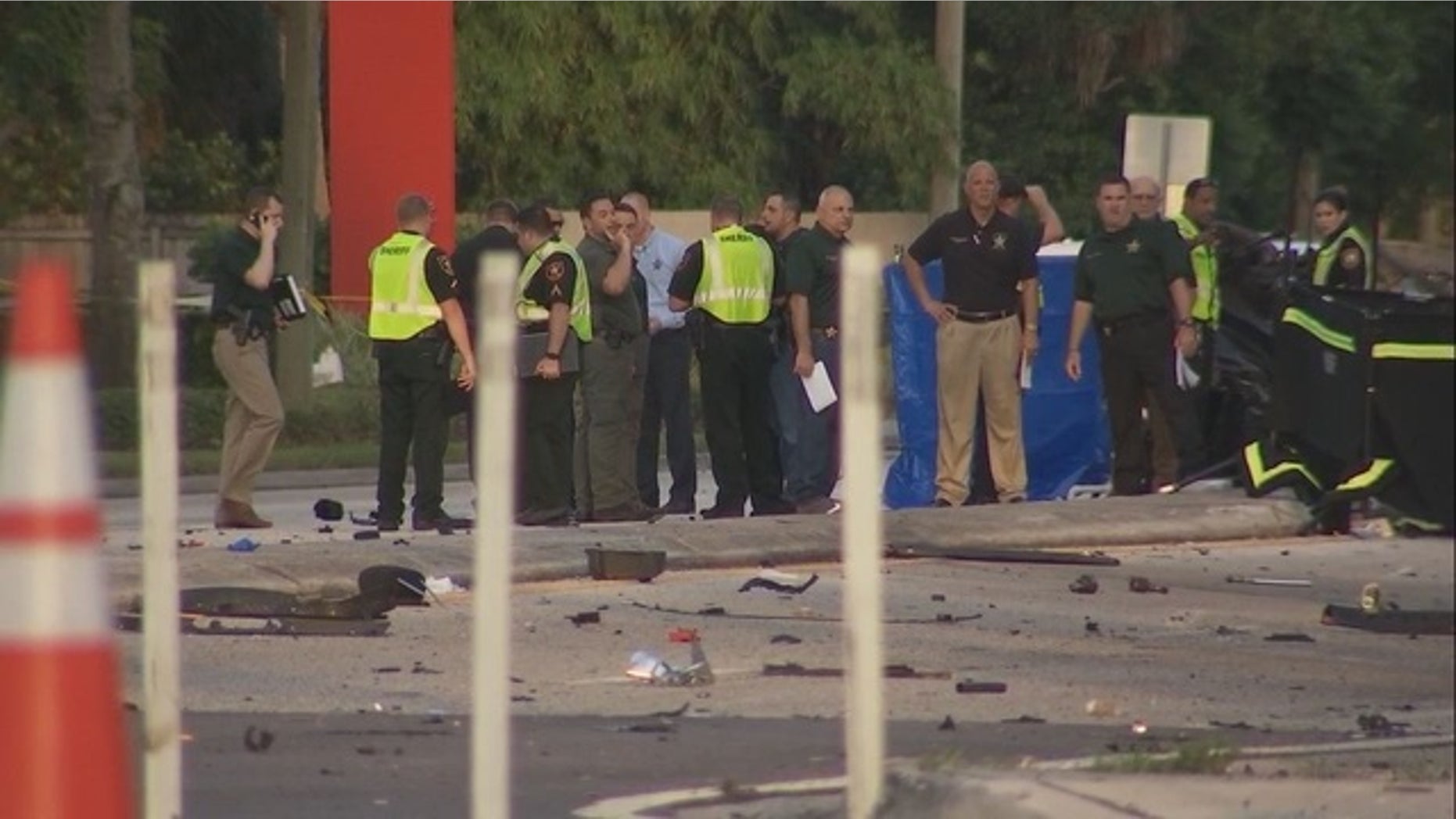 Investigators at the site of the deadly crash in Pinellas County, Florida.