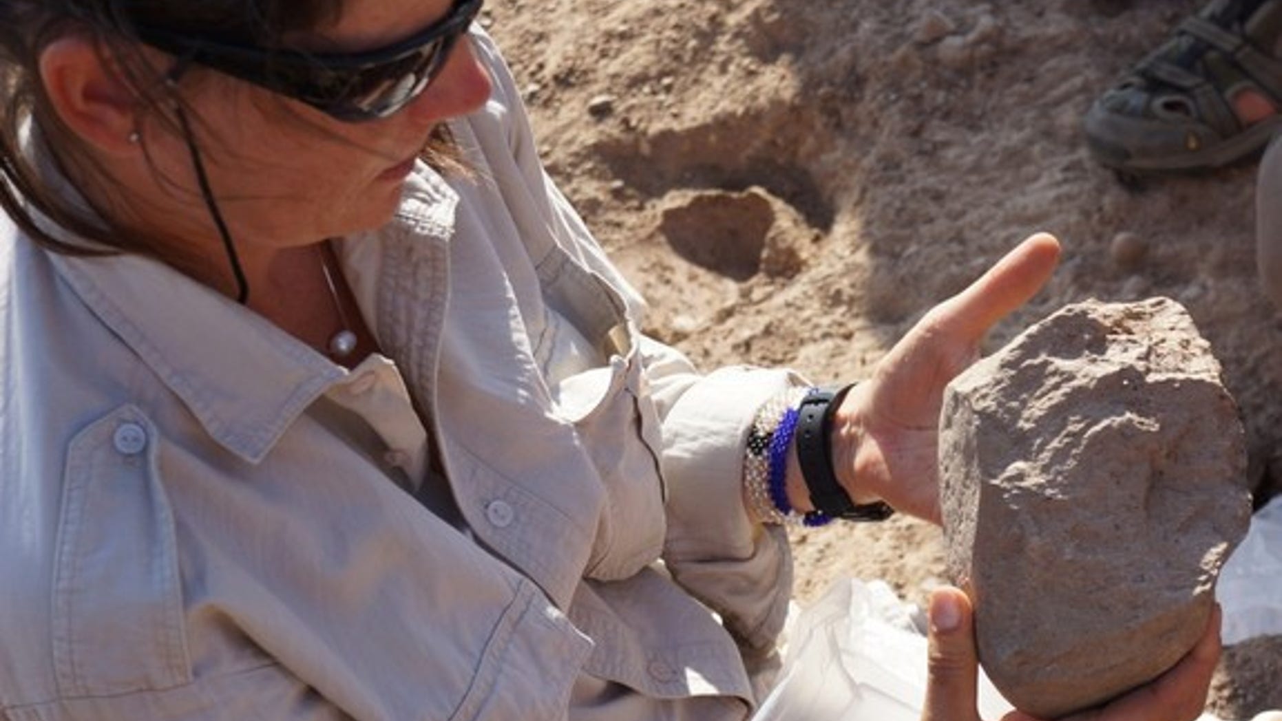 Sammy Lokorodi, a resident of Kenya's northwestern desert who works as a fossil and artifact hunter, led the way to a trove of 3.3 million-year-old tools.