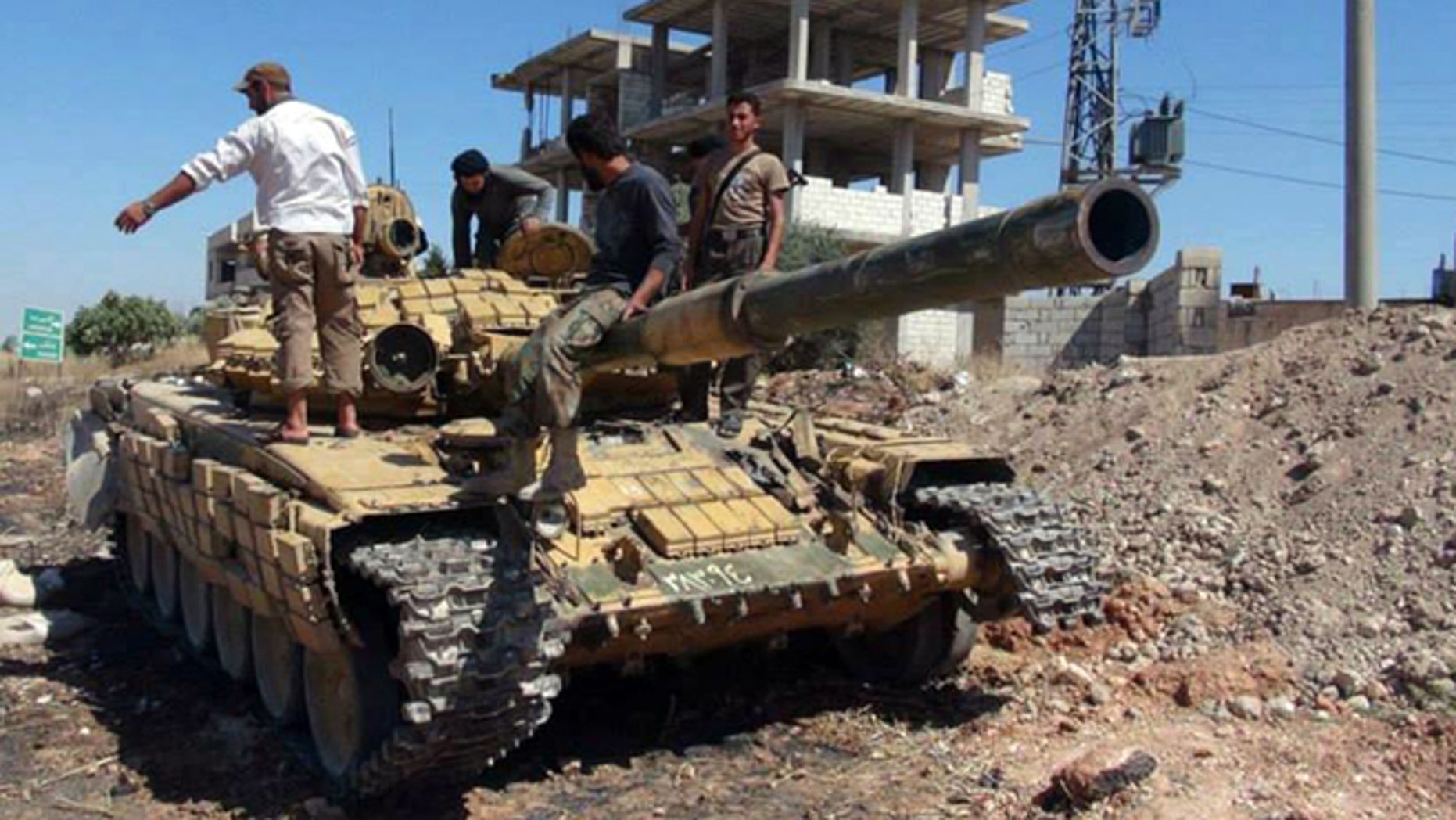 syria tank battle