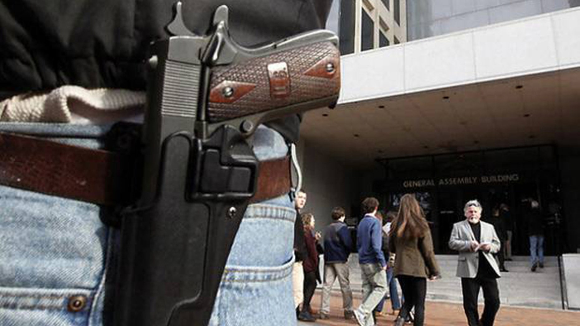 Since the open carry law went into effect on Jan. 1, Texas has not seen a significant number in 911 calls or incidents involving handguns.