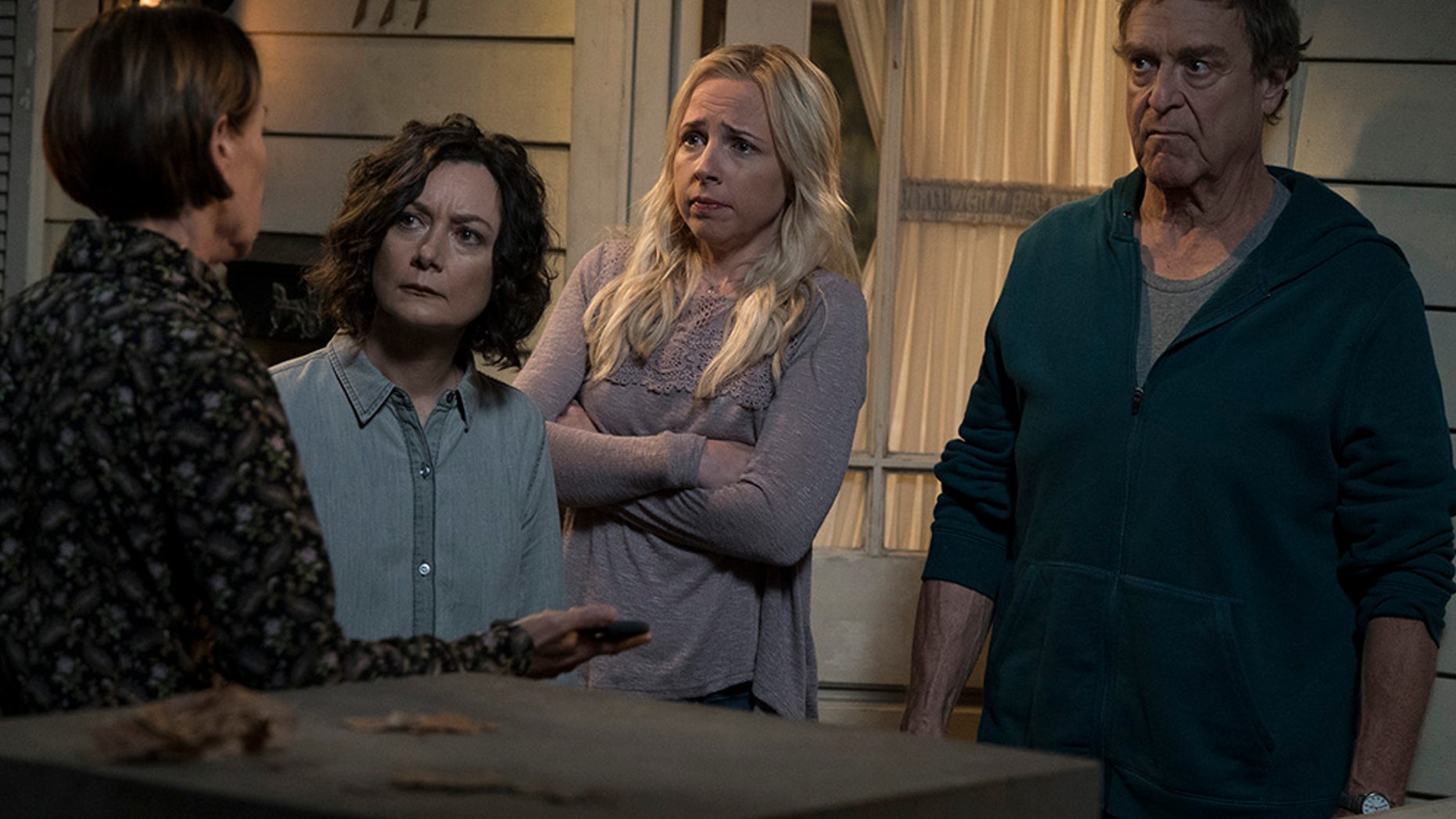 'The Conners' dealt with the death of Roseanne Barr's character in the premiere.