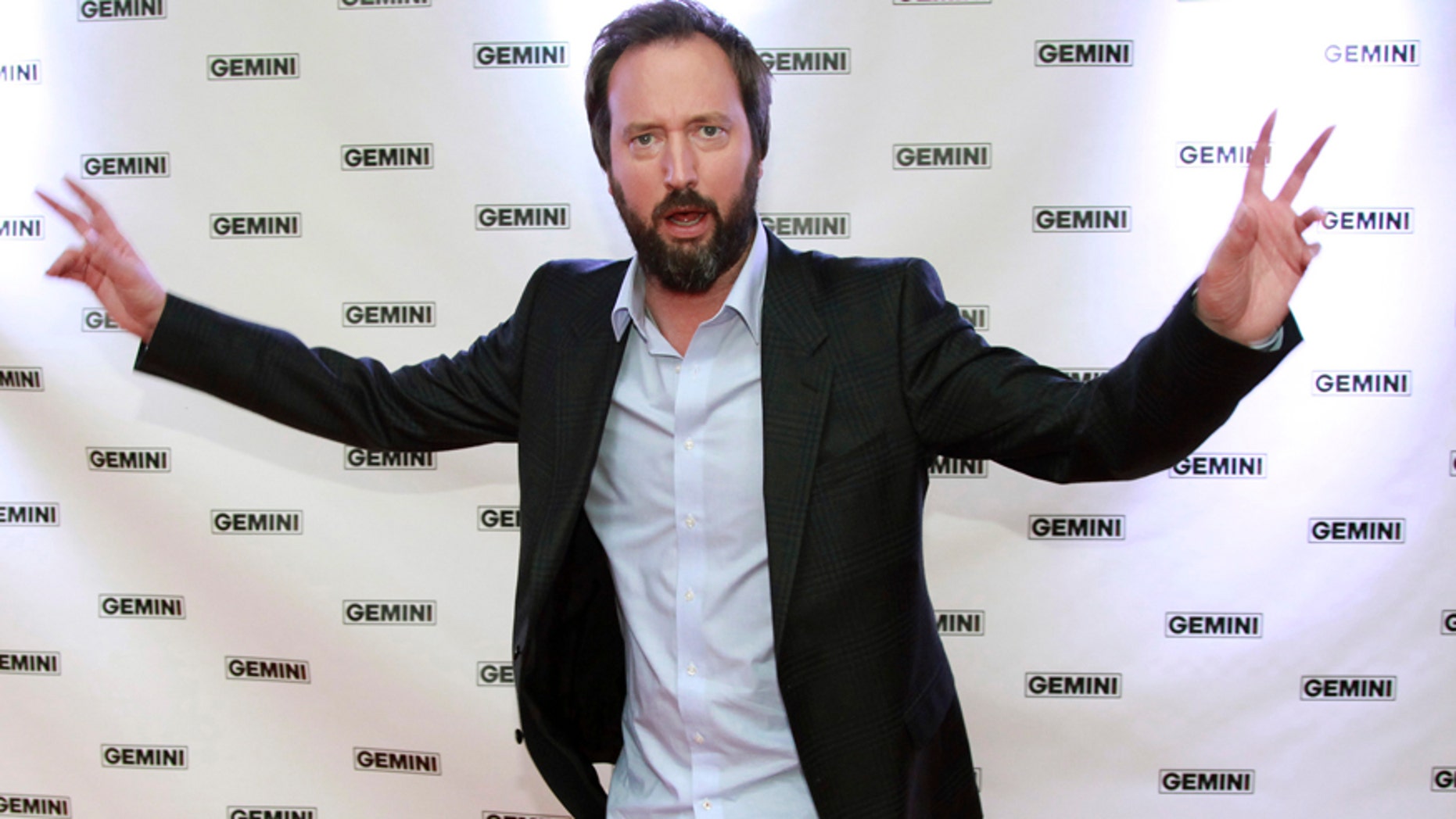 Actor Tom Green poses on the red carpet at the 26th Gemini Awards in Toronto September 7, 2011. REUTERS/Brett Gundlock (CANADA - Tags: ENTERTAINMENT) - RTR2QXP0