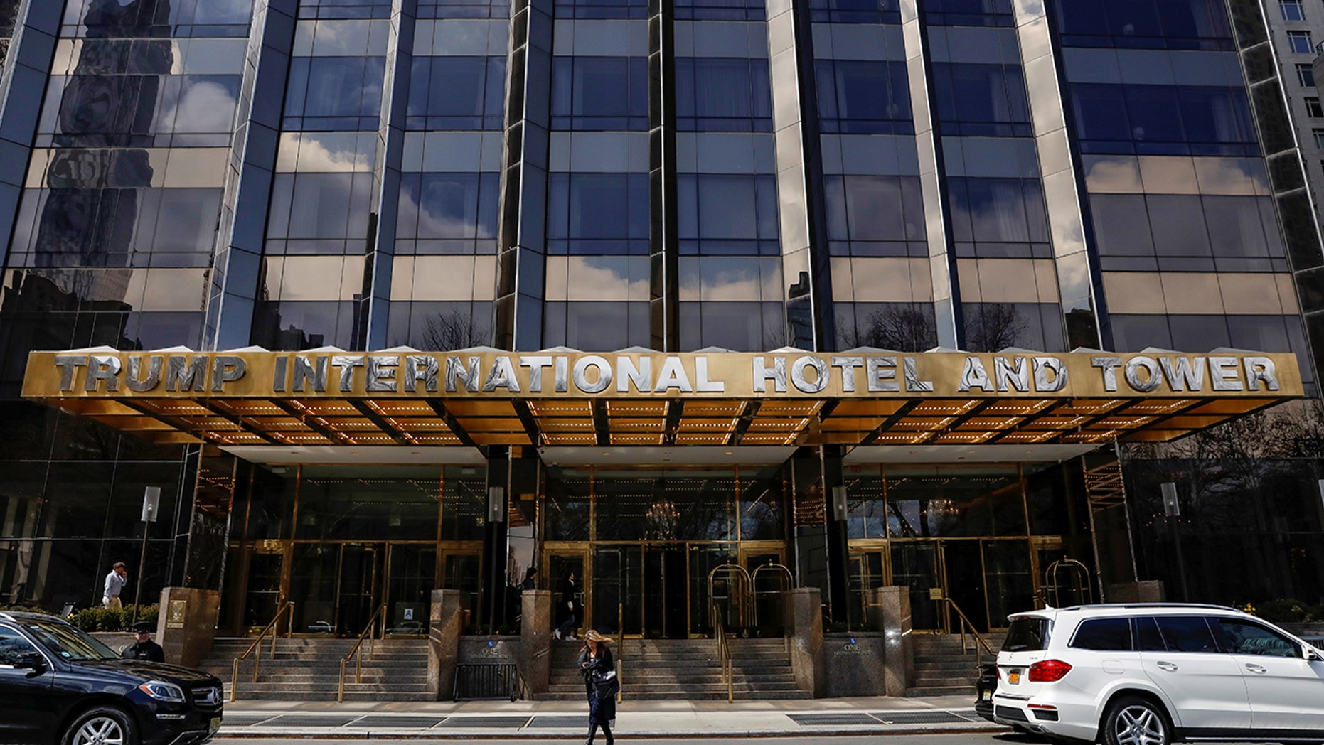Matthew Pilling, 30, broke into the basement of the Trump International Hotel around midnight and was booted by hotel security when he was found roaming the halls.