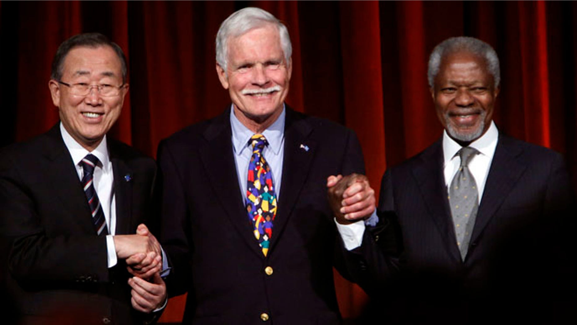 Oct. 16, 2012: U.N. Secretary-General Ban Ki-moon (L), U.N. Foundation founder and chairman Ted Turner (C) and former U.N. Secretary-General Kofi Annan pose as they celebrate the 15th anniversary of Turner's historic $1 billion gift to the U.N. at the Global Leadership Awards dinner hosted by the U.N. Foundation and United Nations Association-USA in New York. (Reuters)