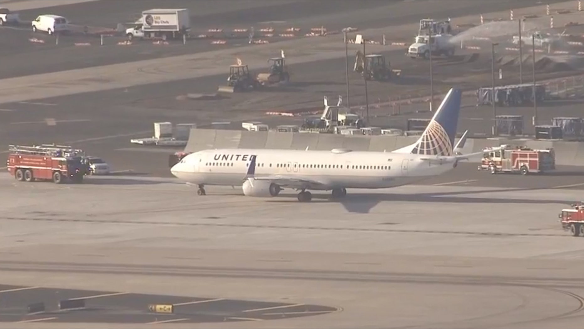 Phoenix Fire reported no injuries to passengers, airport officials stated.