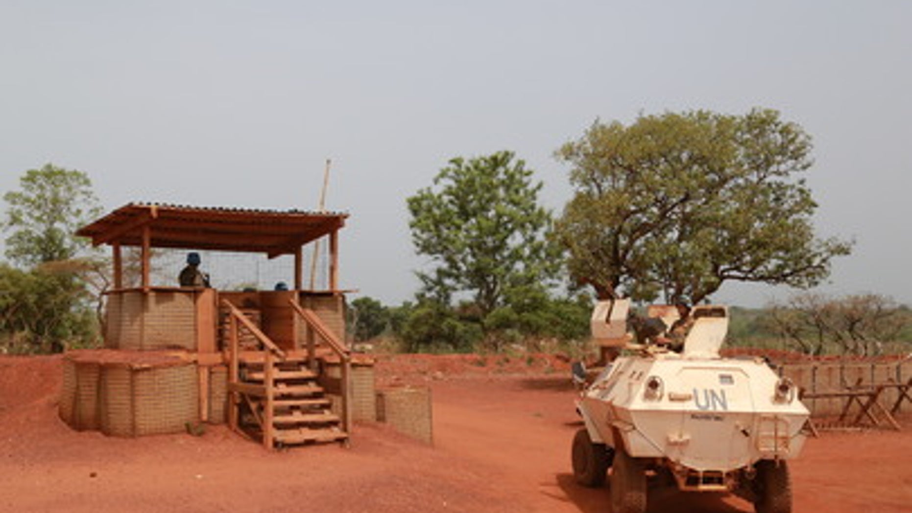 Peacekeepers serving with the UN Multidimensional Integrated Stabilization Mission in the Central African Republic (MINUSCA) in Bambari, on the day of a visit by Samantha Power, United States Permanent representative to the UN, to the town. (UN Photo/Nektarios Markogiannis)