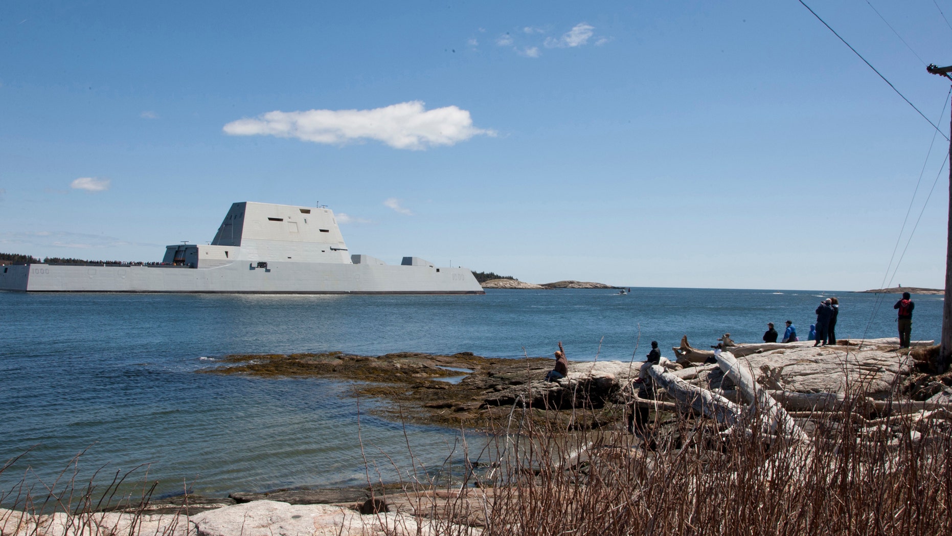 File photo: The future guided-missile destroyer USS Zumwalt (DDG 1000) departs Bath, Maine to conduct acceptance trials April 20, 2016. (REUTERS/US Navy/Handout via Reuters)