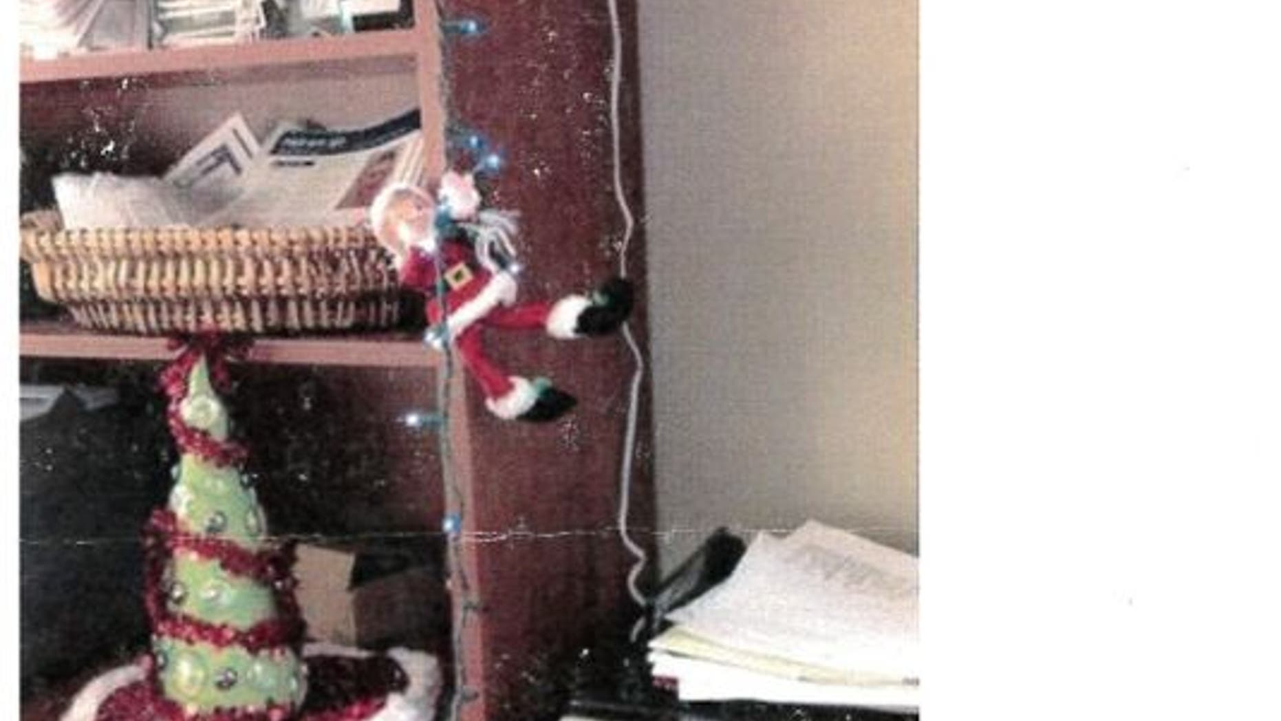 This picture and a caption that accompanied it appeared to make fun of veterans committing suicide. ((Courtesy: The Indianapolis Star)