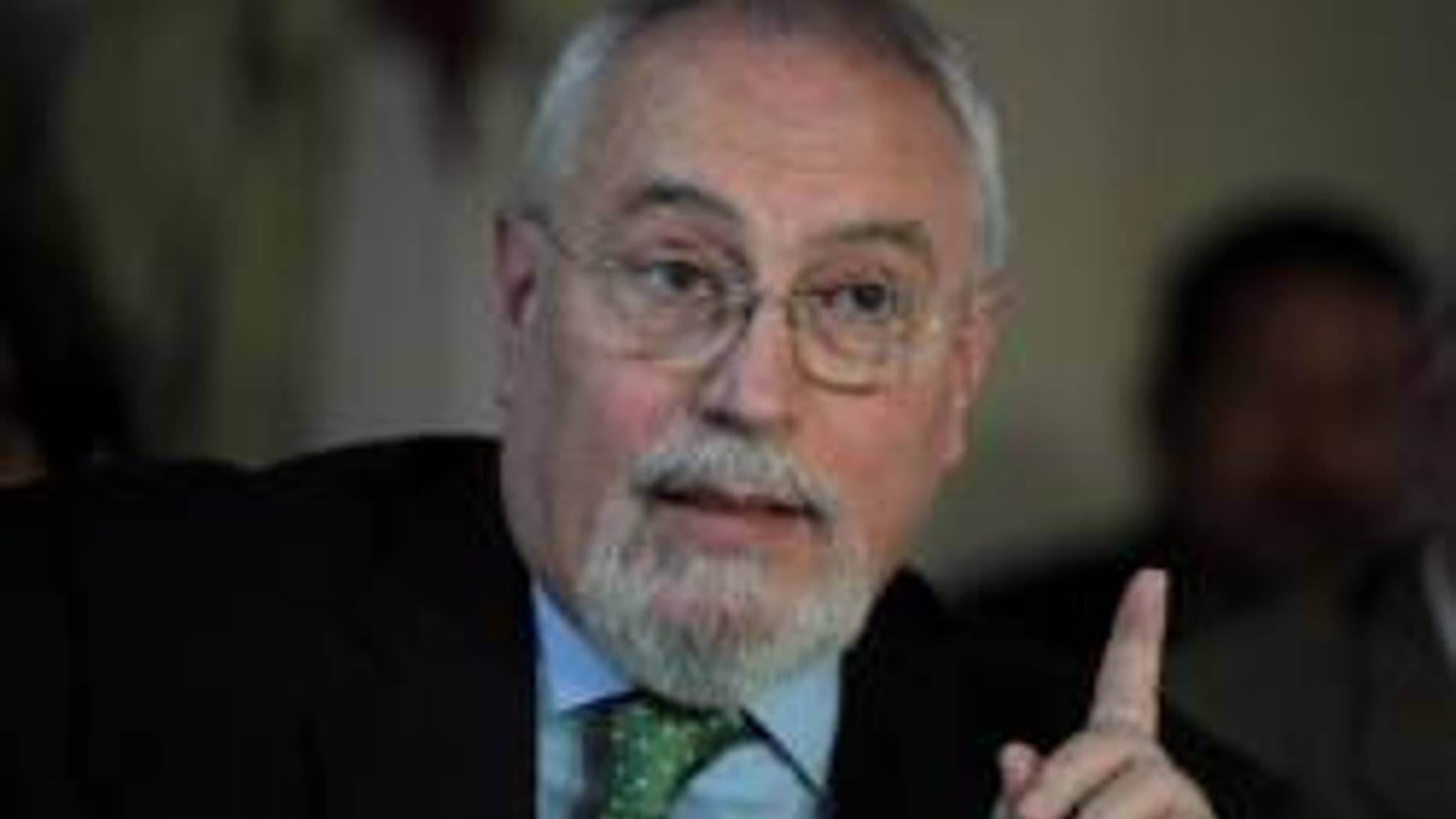 Ramon Guillermo Aveledo, former baseball executive, is plotting strategy for Venezuela's political opposition.