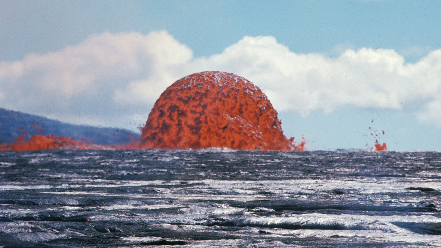 A "rare" lava-dome fountain spews lava in Hawaii on October 11, 1969.