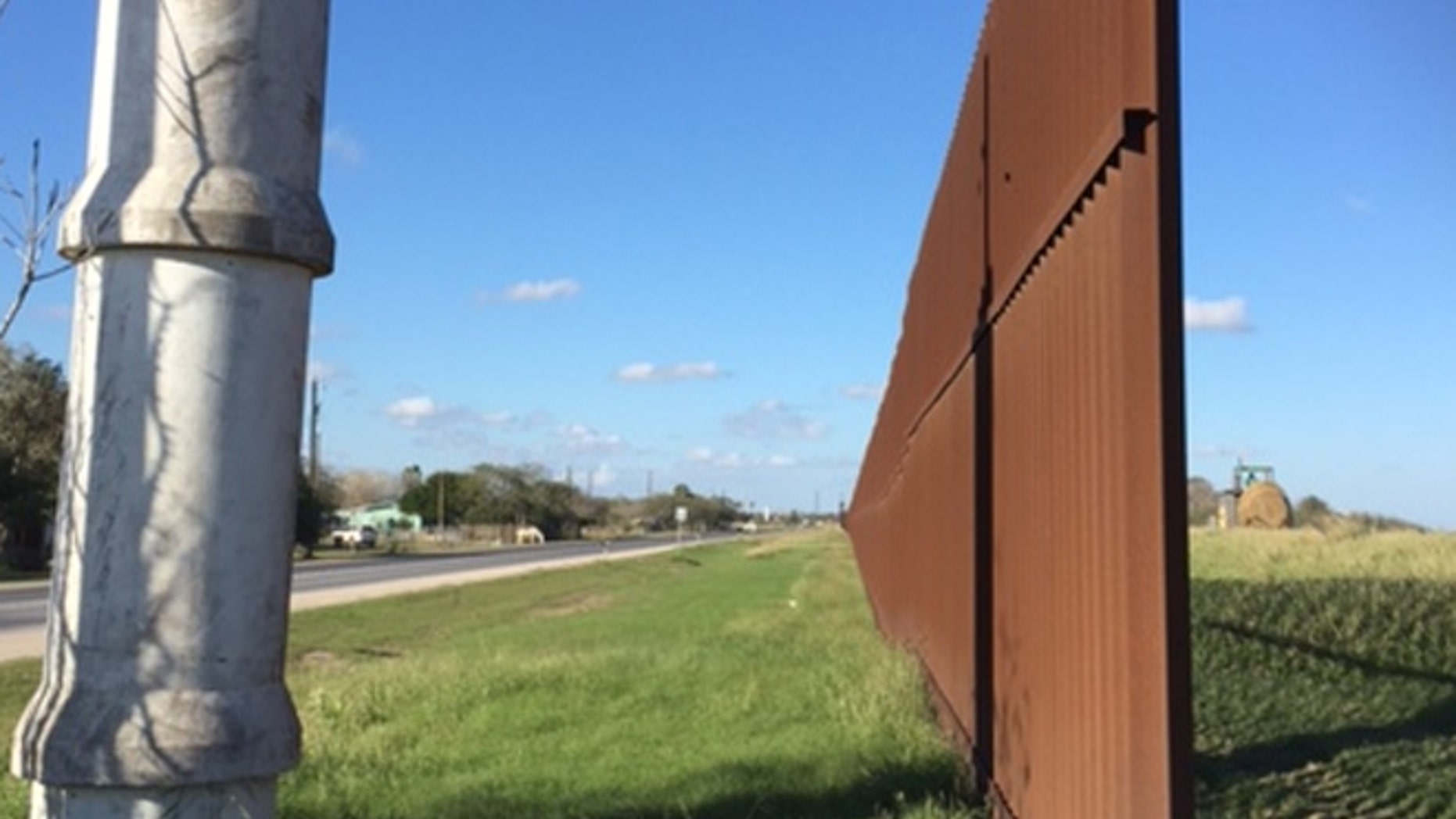 One of several border gaps in Brownsville, Texas. (FoxNews.com/Barnini Chakraborty)
