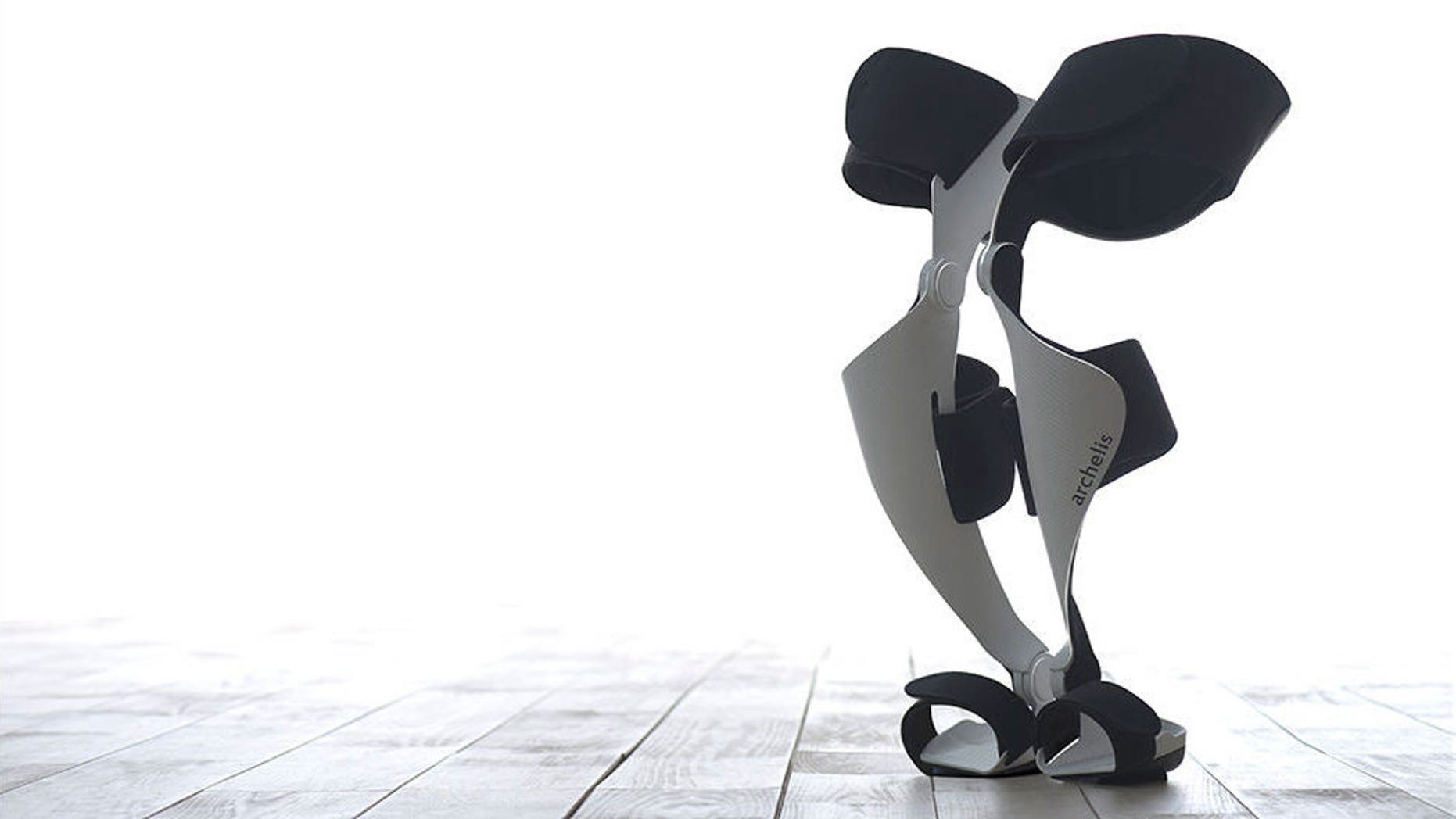 Wearable Chair. (Takahiro Yoshida)