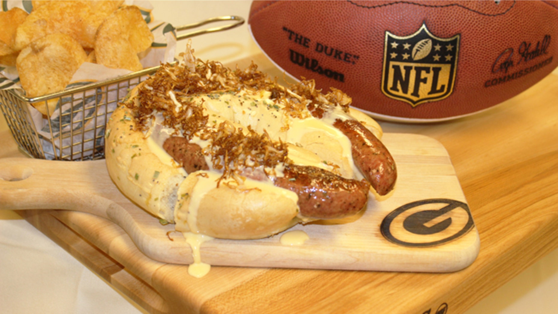 Packers' fans may not be able to enjoy the super-long bratwurst but this mega horseshoe sausage will tide patrons over throughout the season.