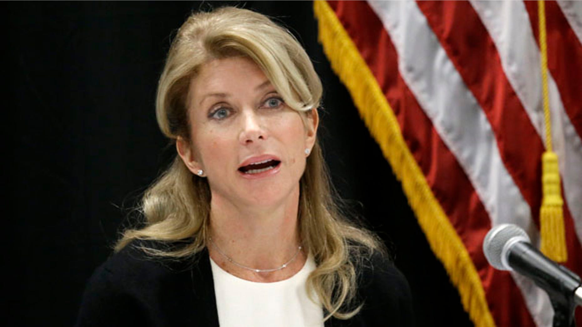 Wendy Davis Backs Limited Late term Abortion Ban Despite Historic wendy-davis-backs-limited-late-term-abortion-ban-despite-historic
